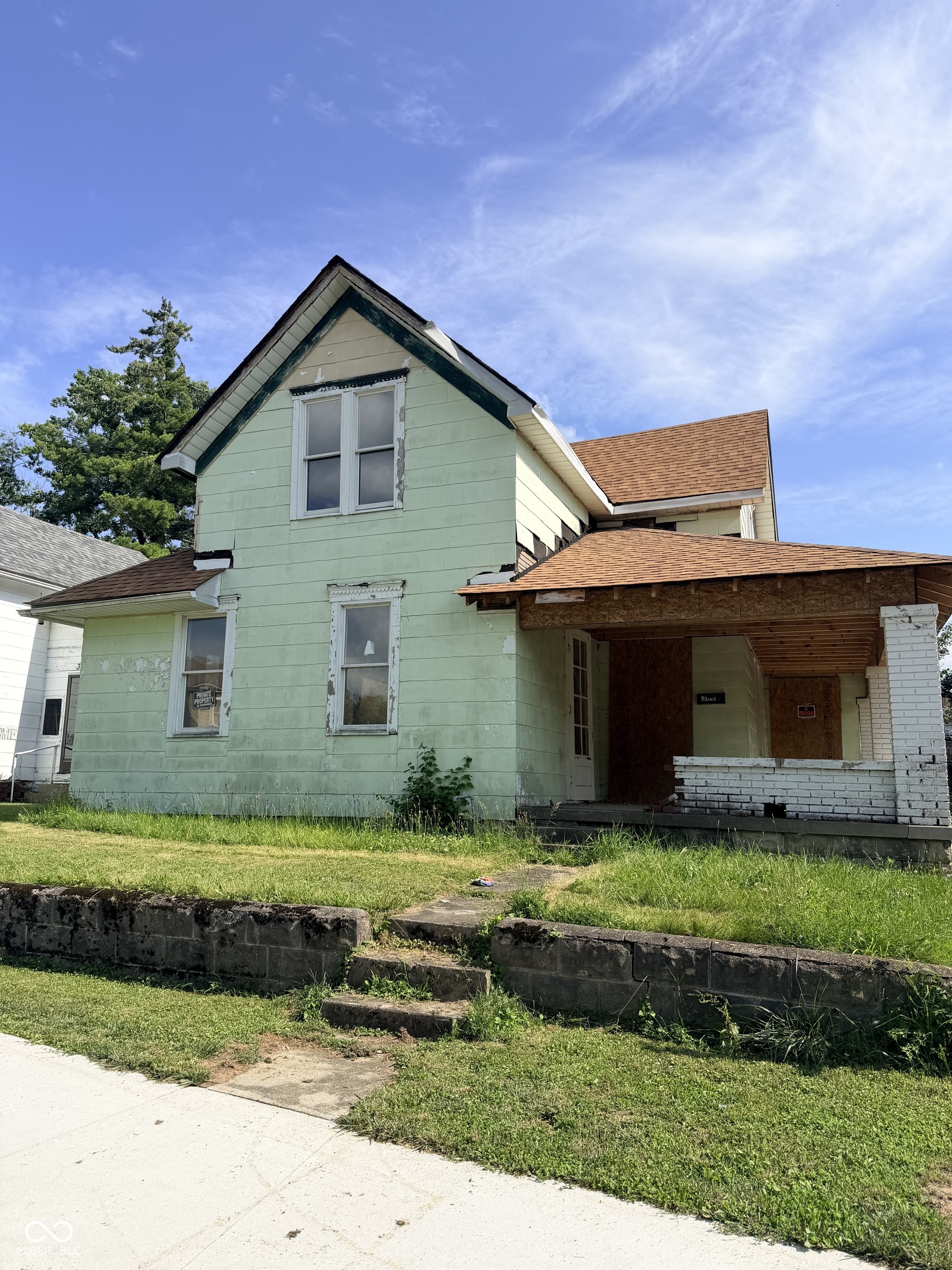 300 E North Street — photo