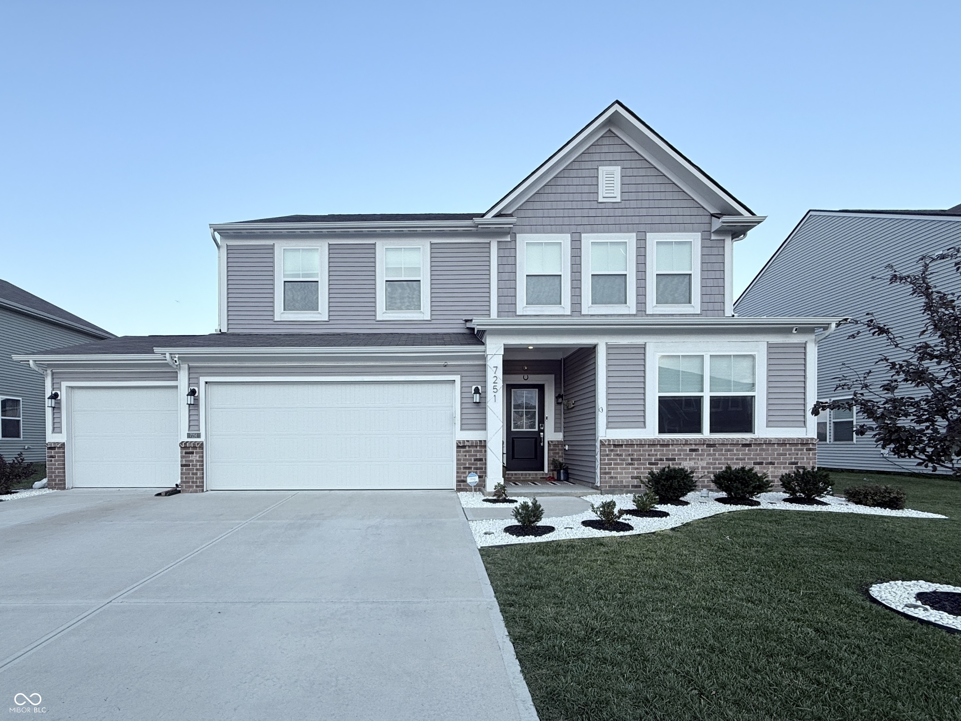 7251 Darley Lane — photo