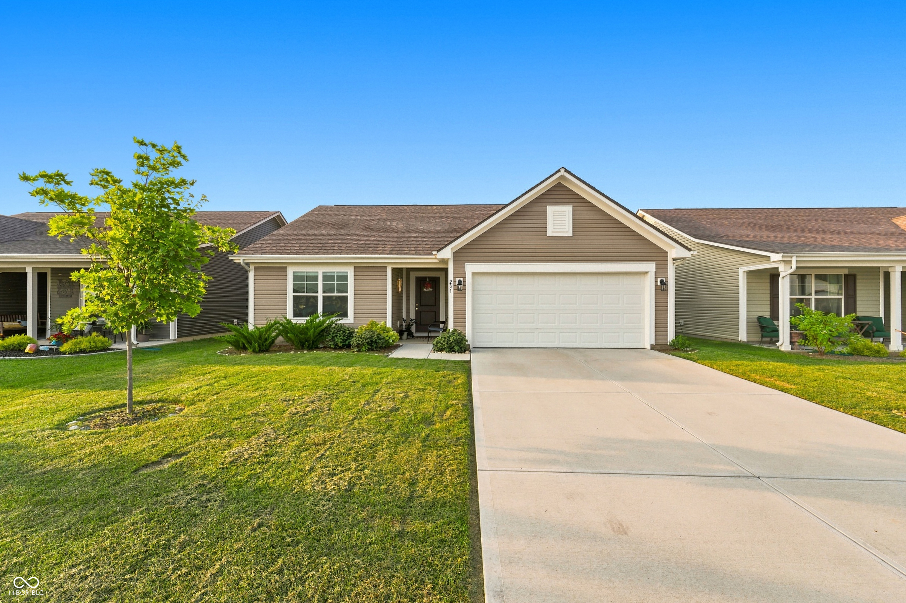 281 Waters Edge, Pendleton, IN 46064 — photo 2