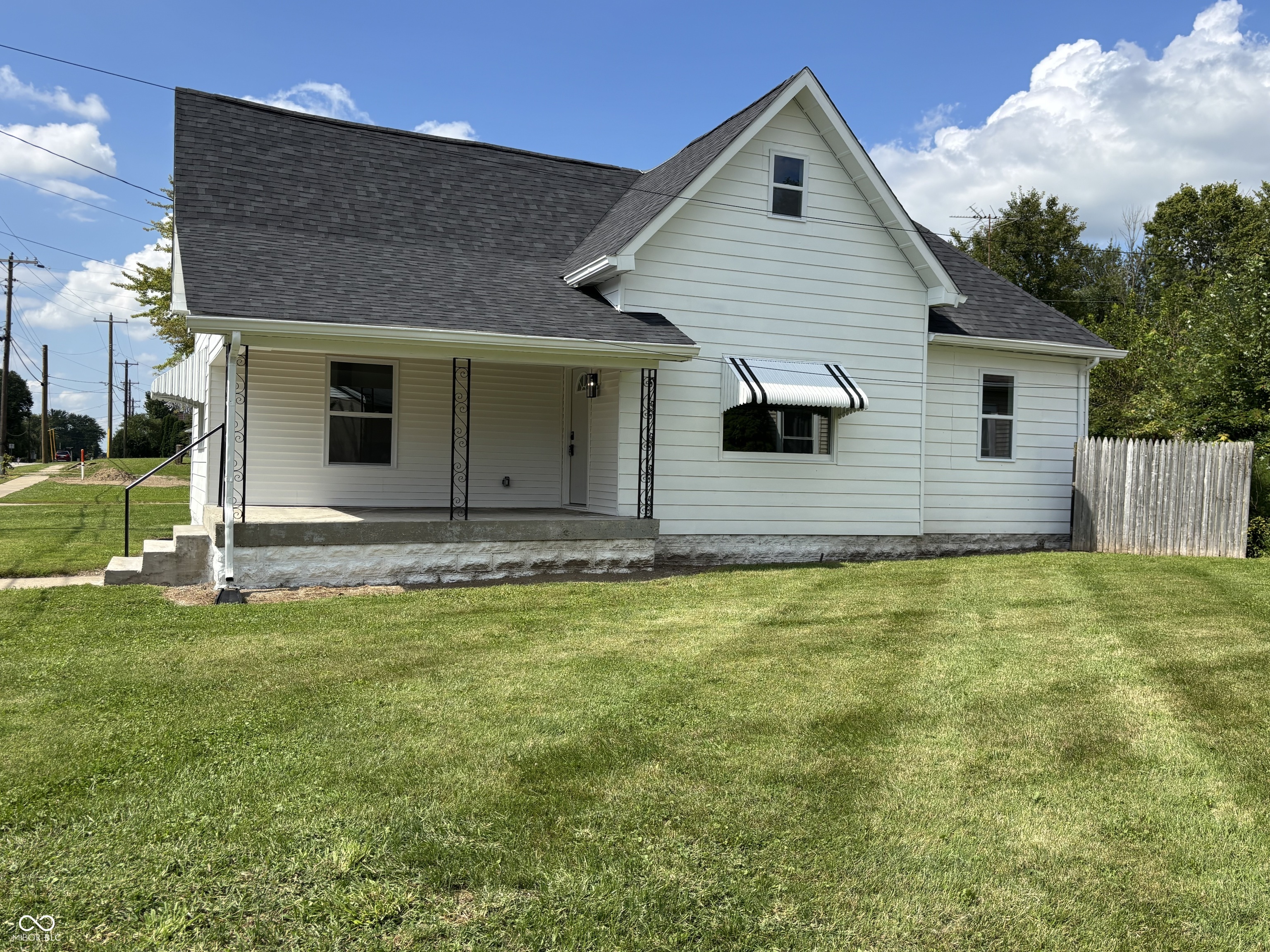 307 N Main Street — photo