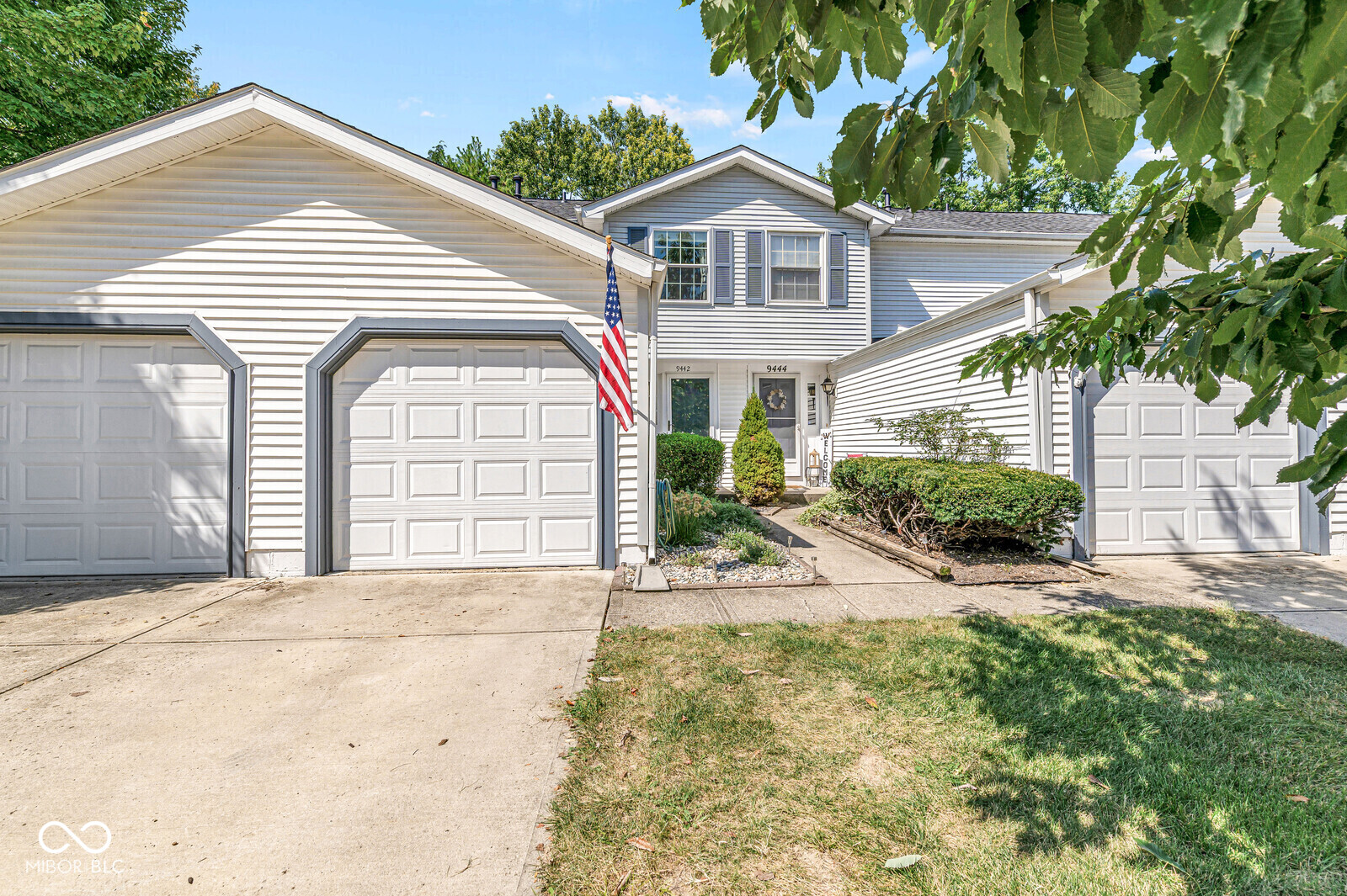 9442 Timber View Drive — photo