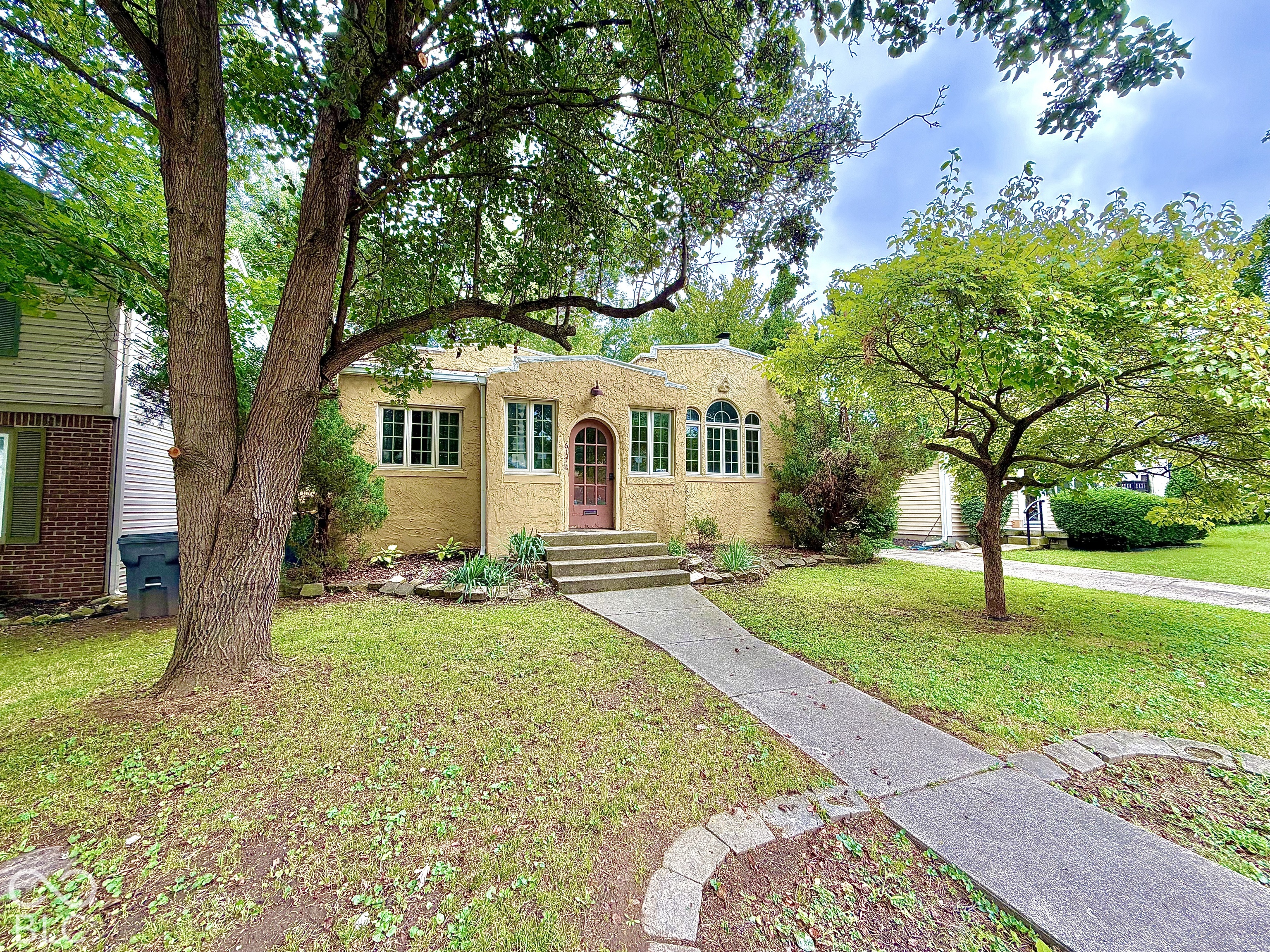 6171 Kingsley Drive — photo