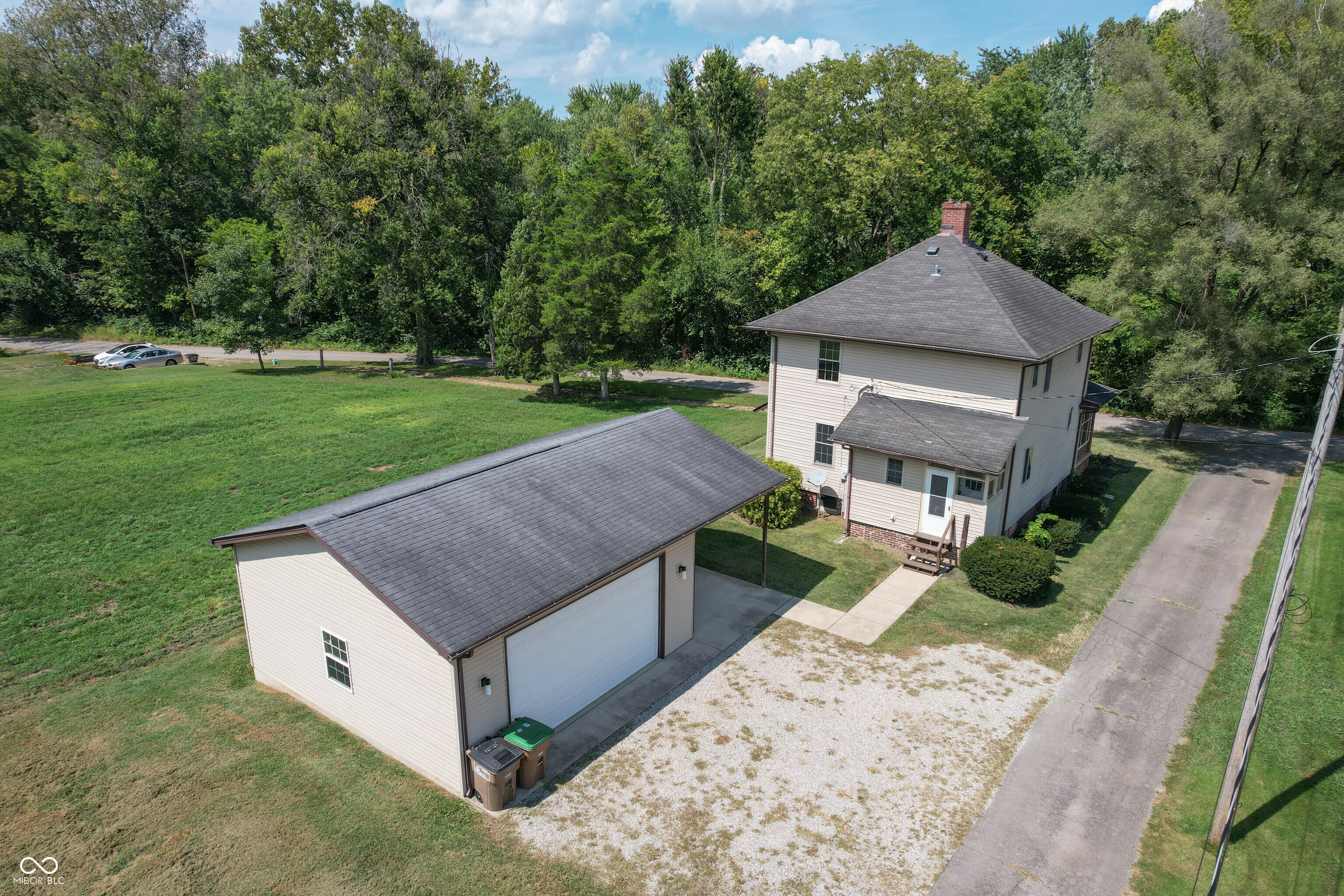 2115 Irwin Drive — photo