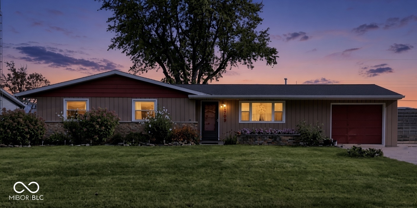 1709 W Woodmont Drive — photo