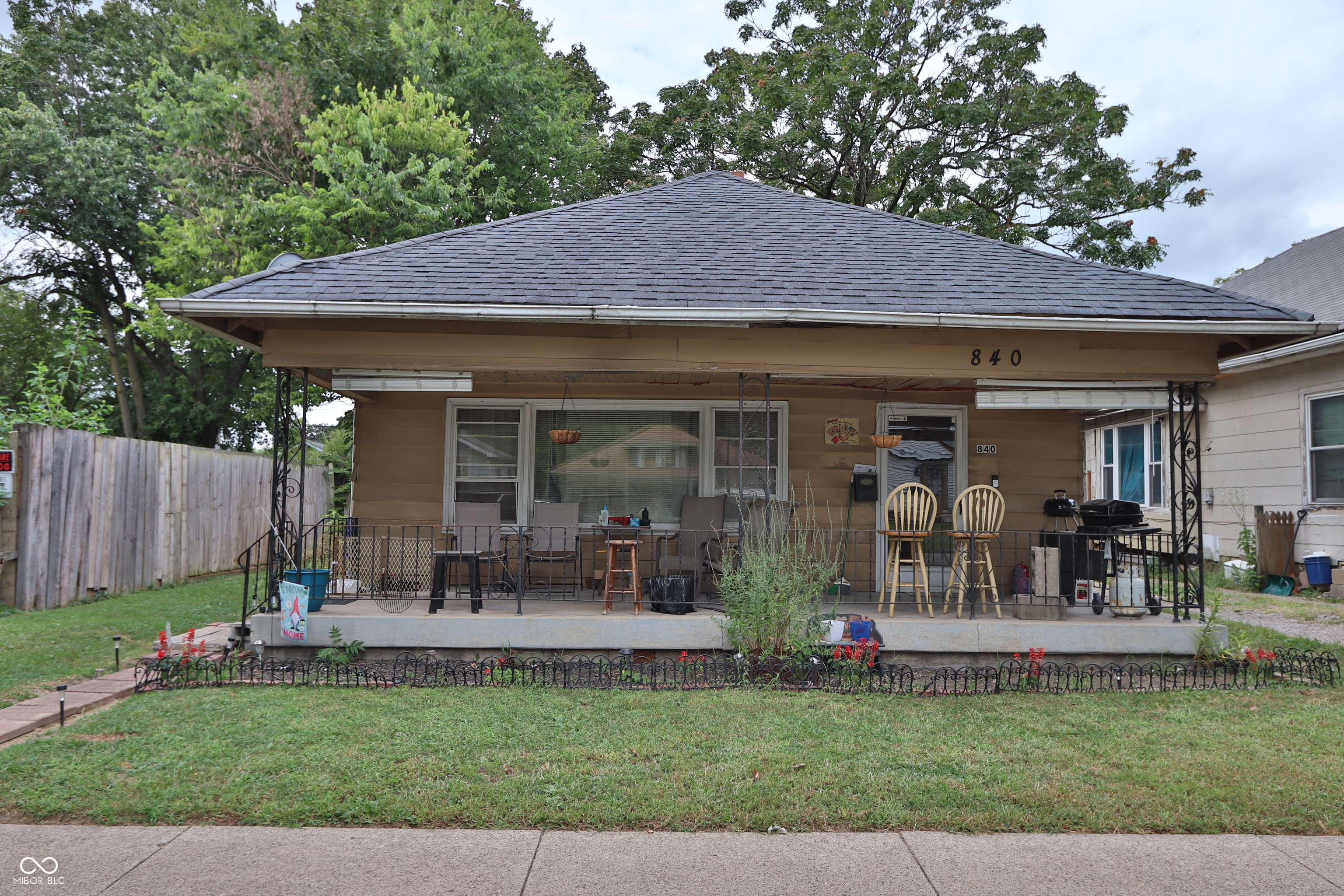 840 S Pershing Avenue — photo