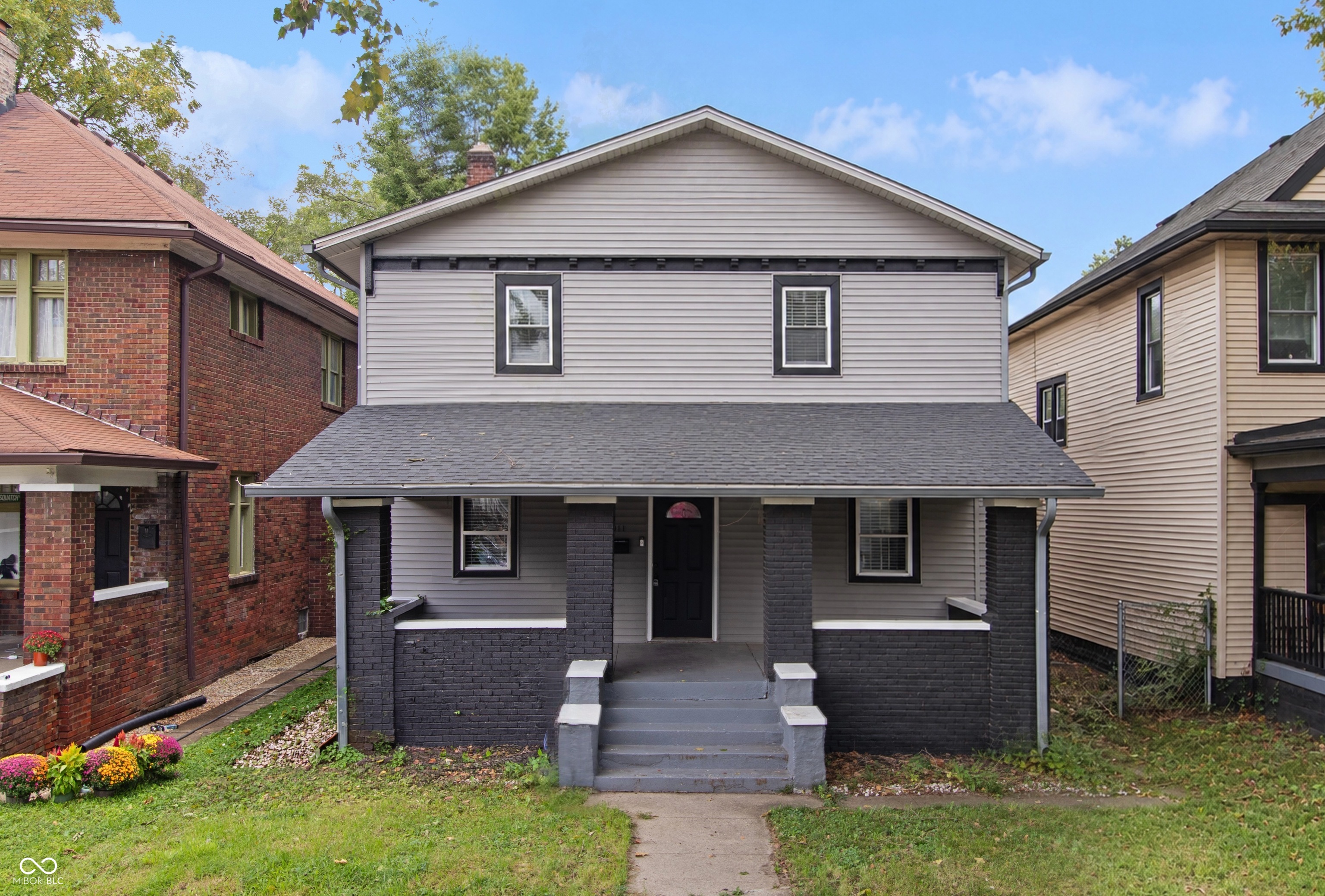 2911 N Delaware Street — photo