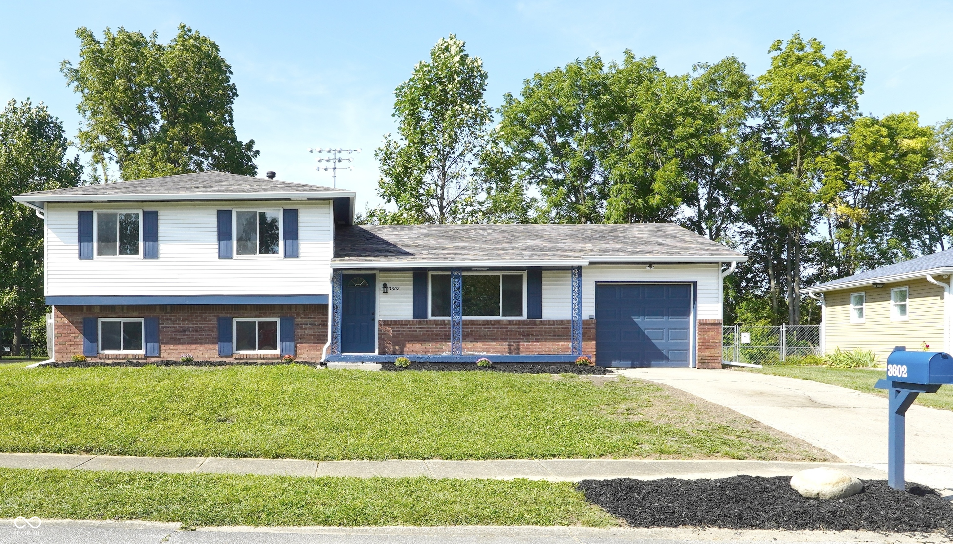3602 Redwood Drive — photo