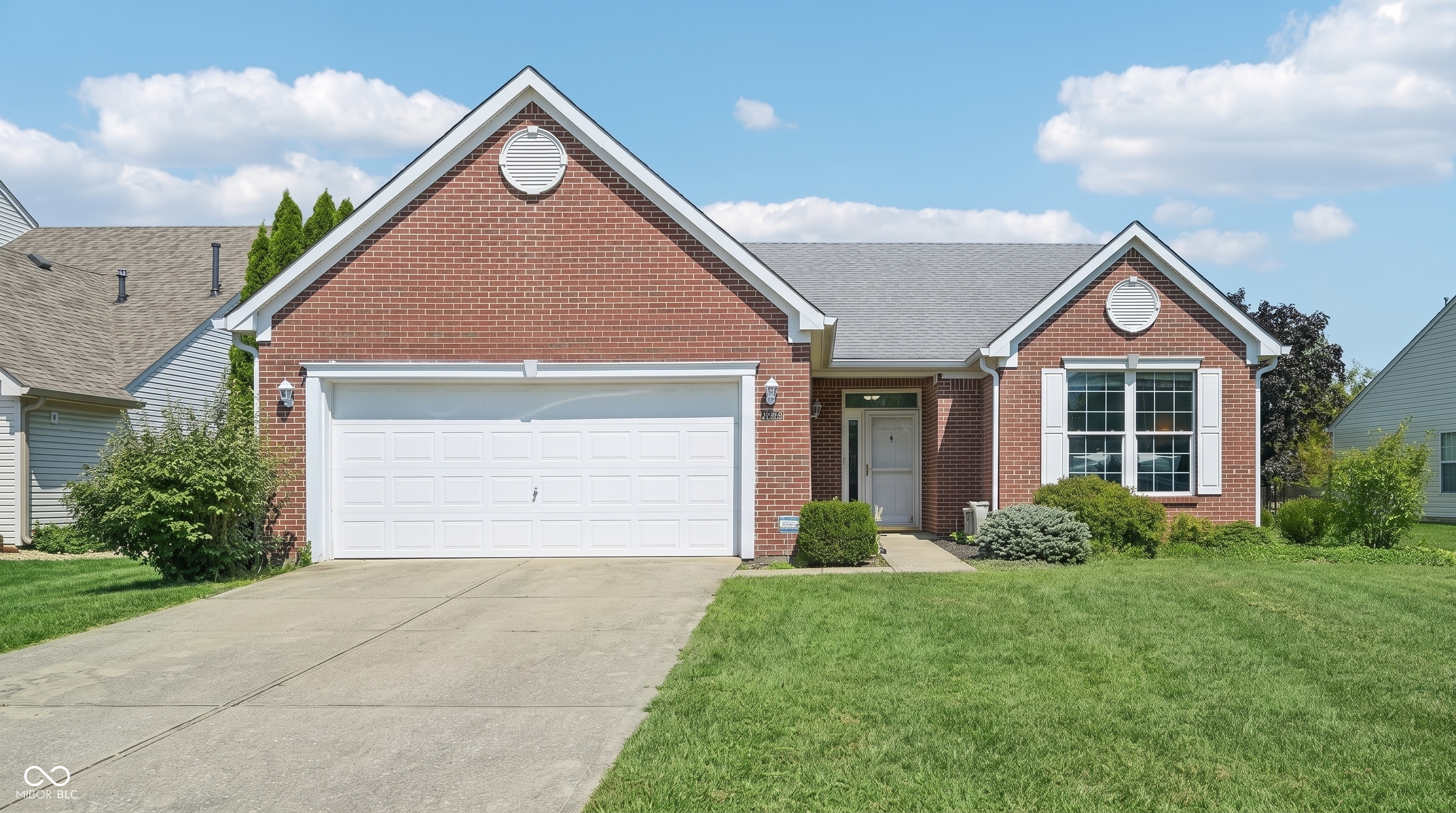 1098 Springwater Circle — photo