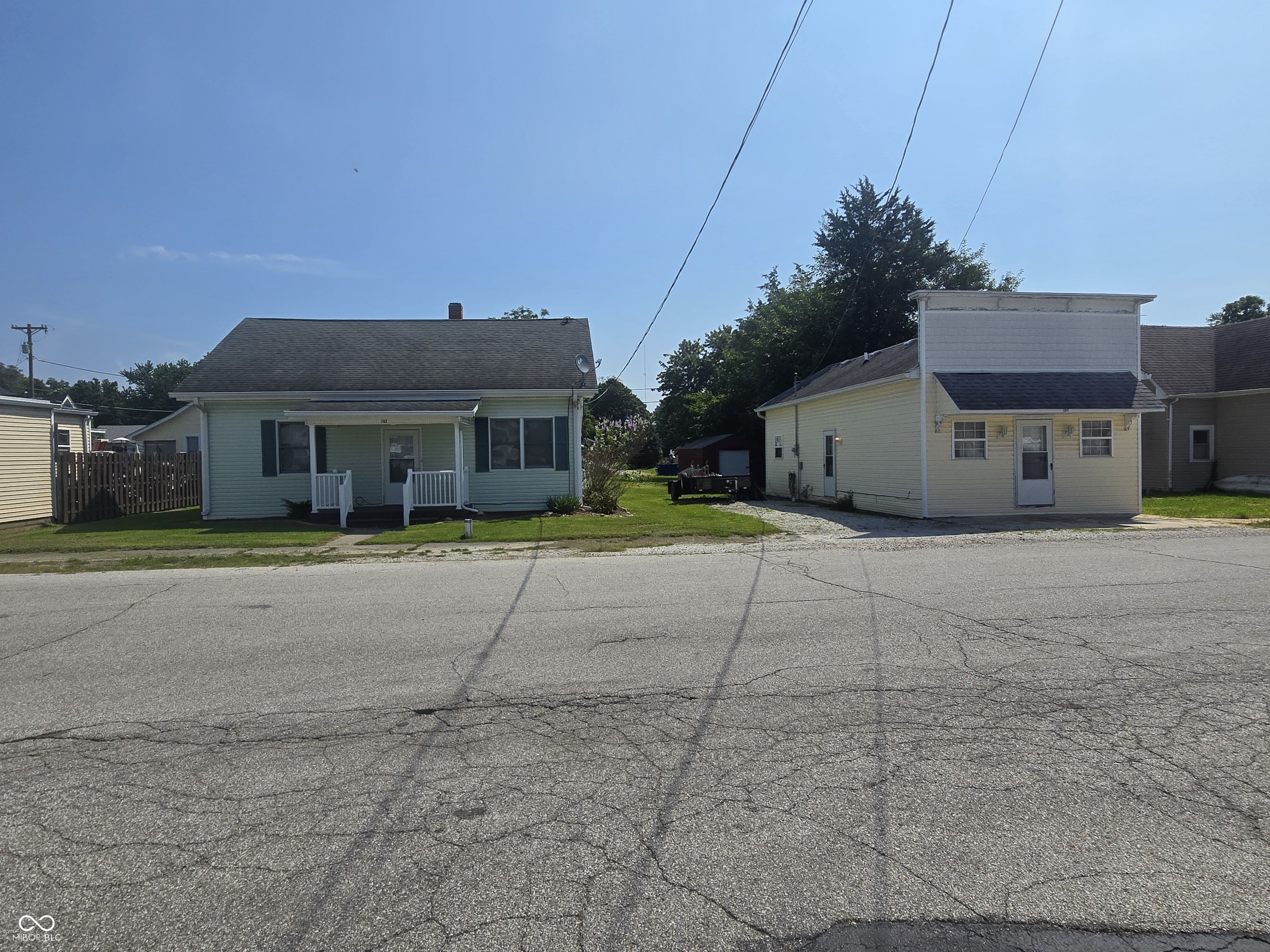 102-104 Walnut Street — photo
