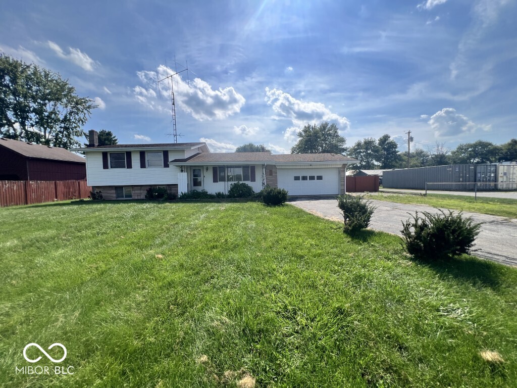 645 E US Highway 52 — photo