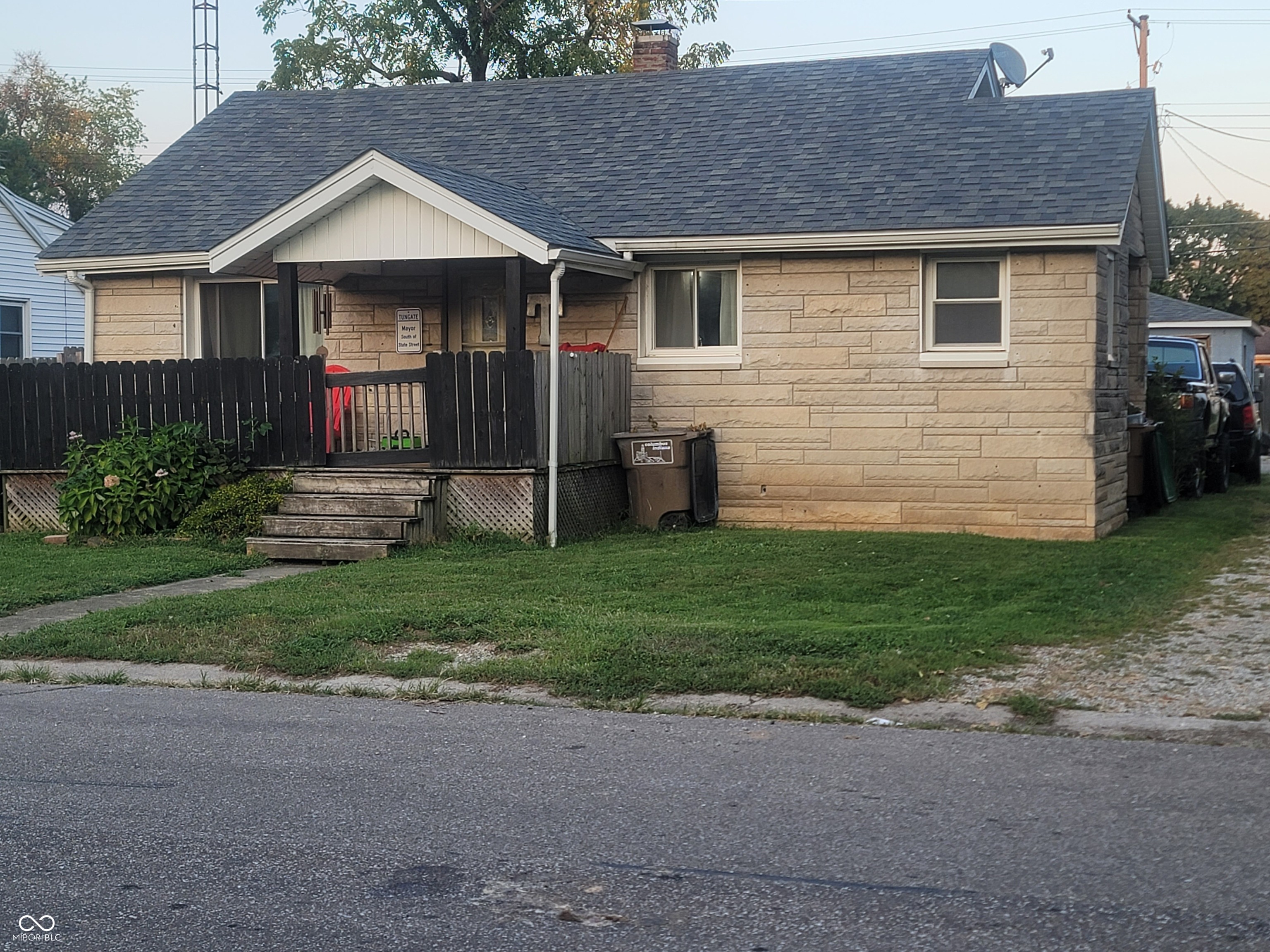 121 Jones Street — photo