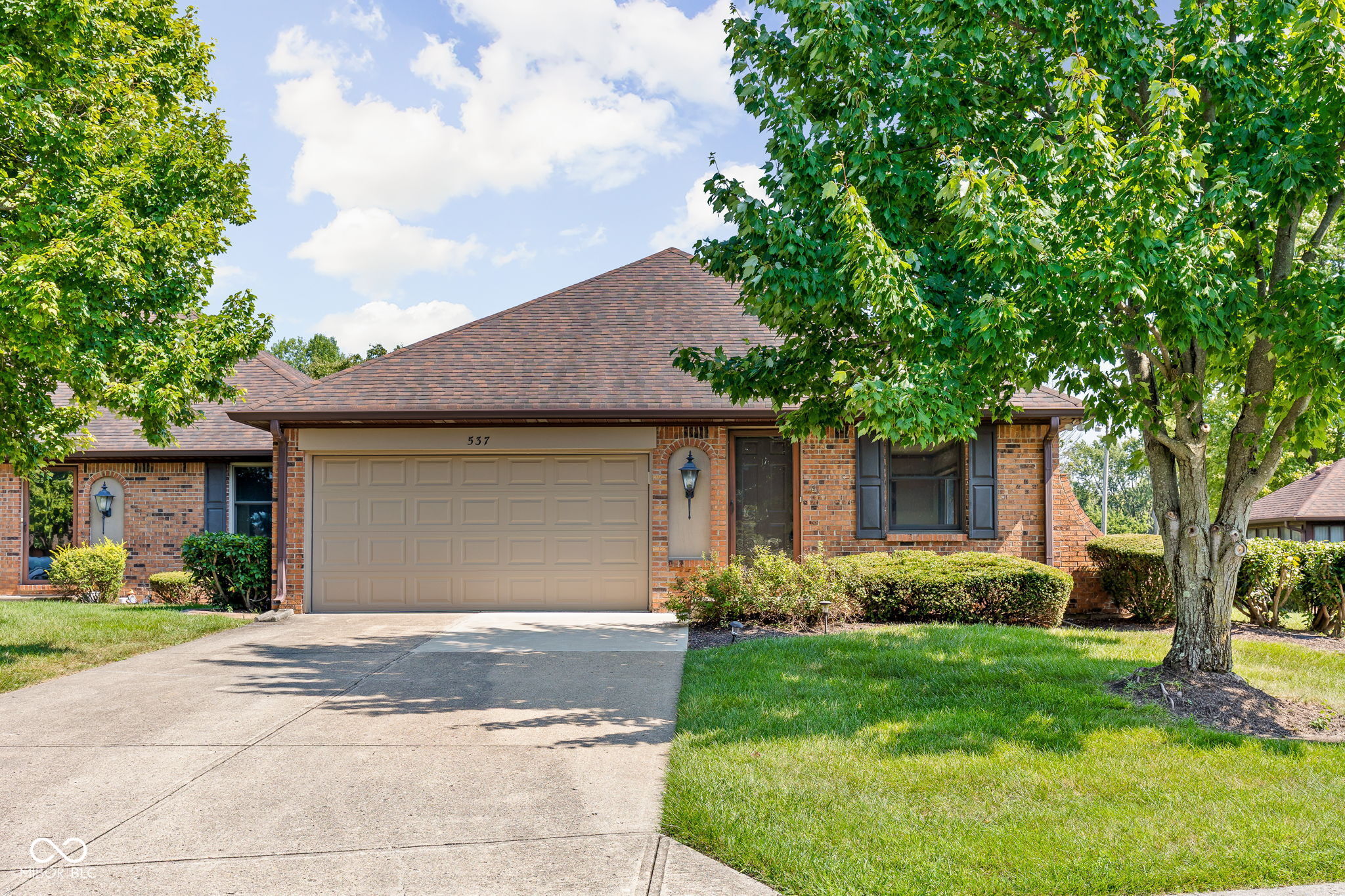 537 Eagle Crest Drive — photo