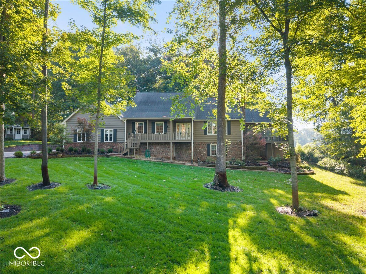 6605 Lake Forest Drive — photo