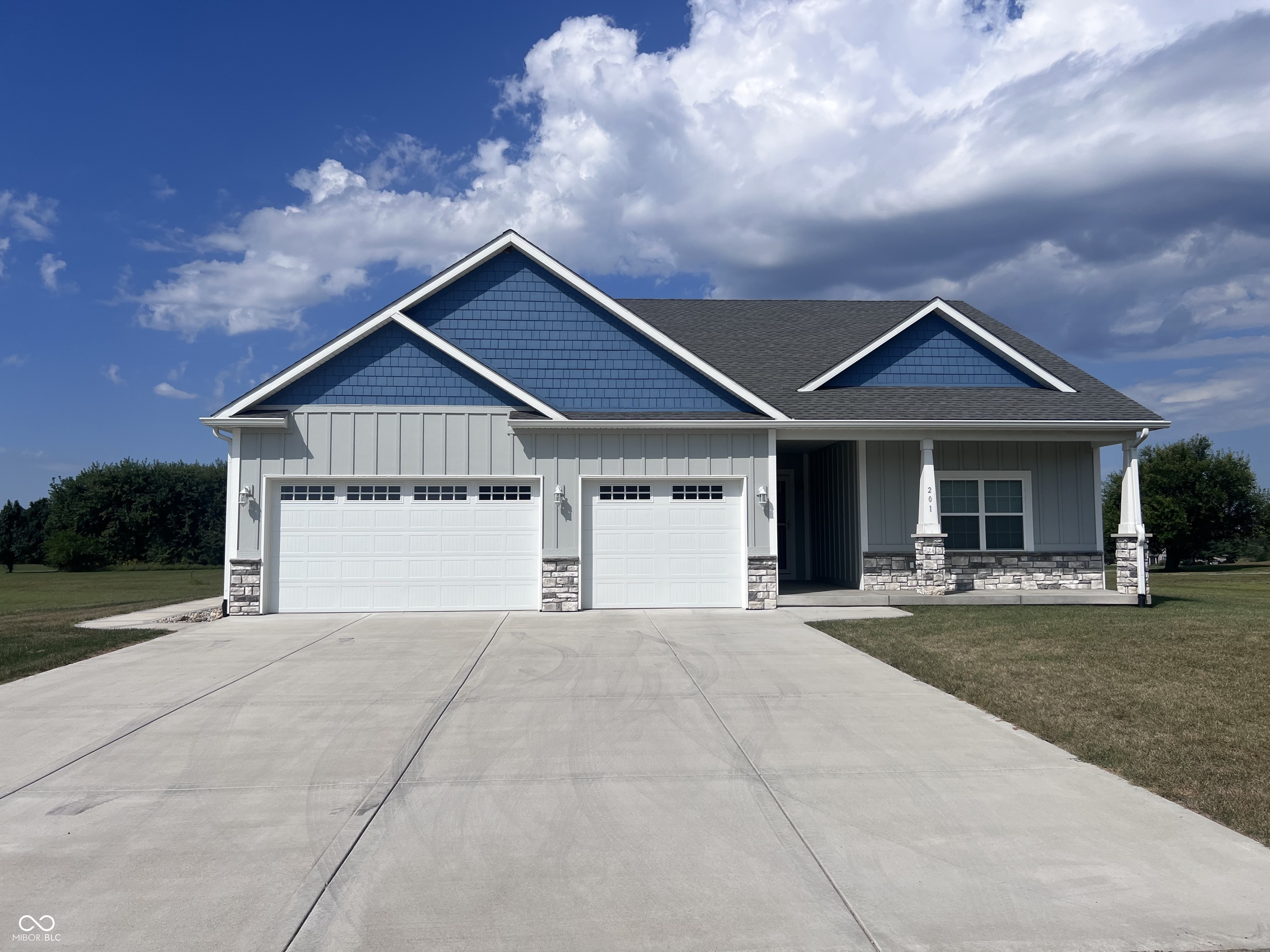 201 Eagle Drive, Covington, IN 47932 — photo 2