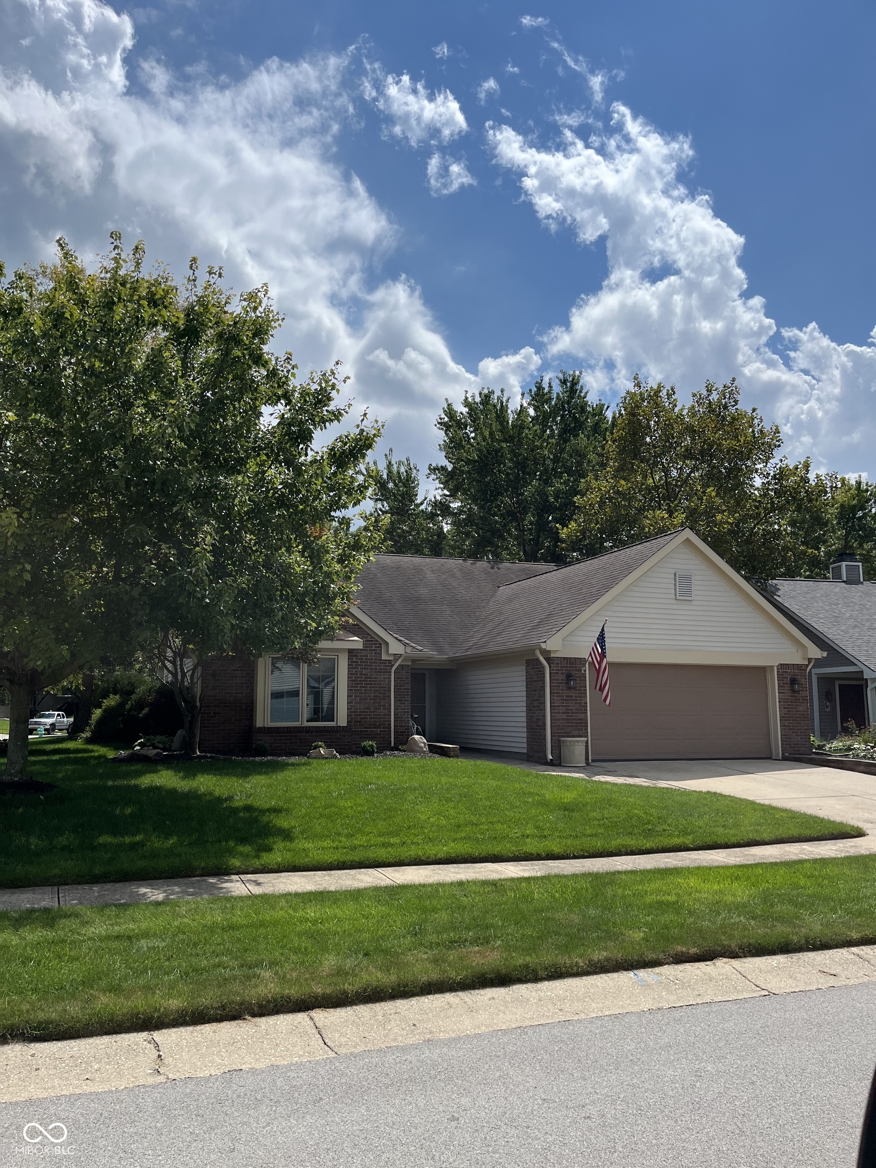 6423 Franklin Court — photo
