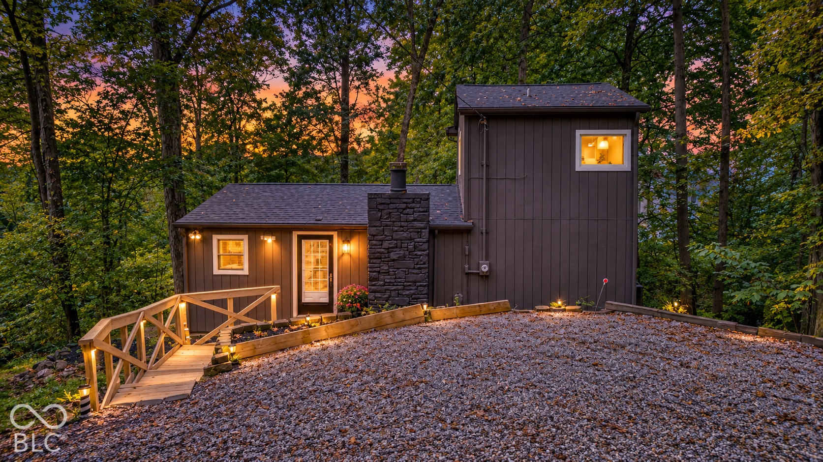 219 E Eagle Drive — photo