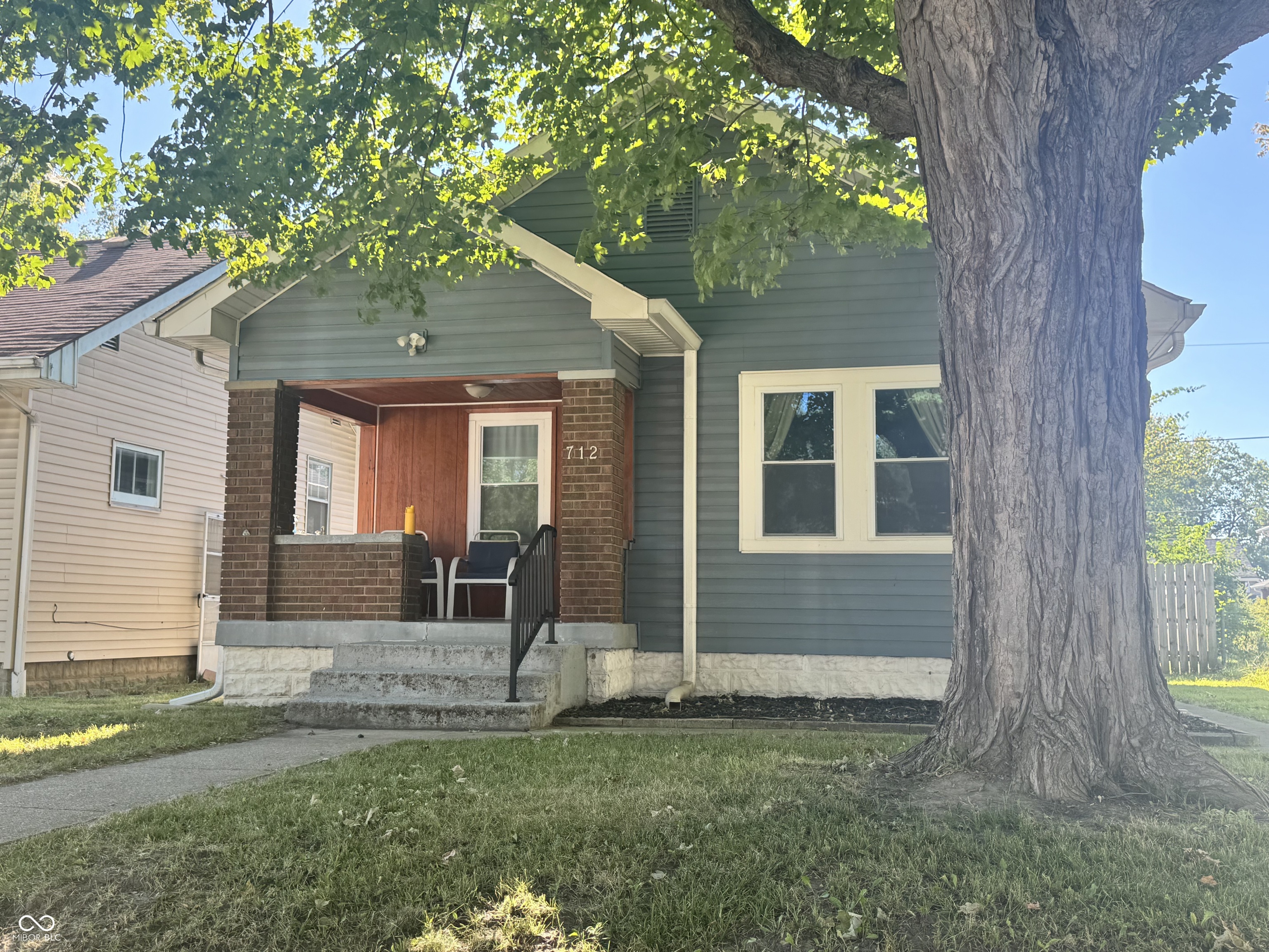 712 N Denny Street — photo