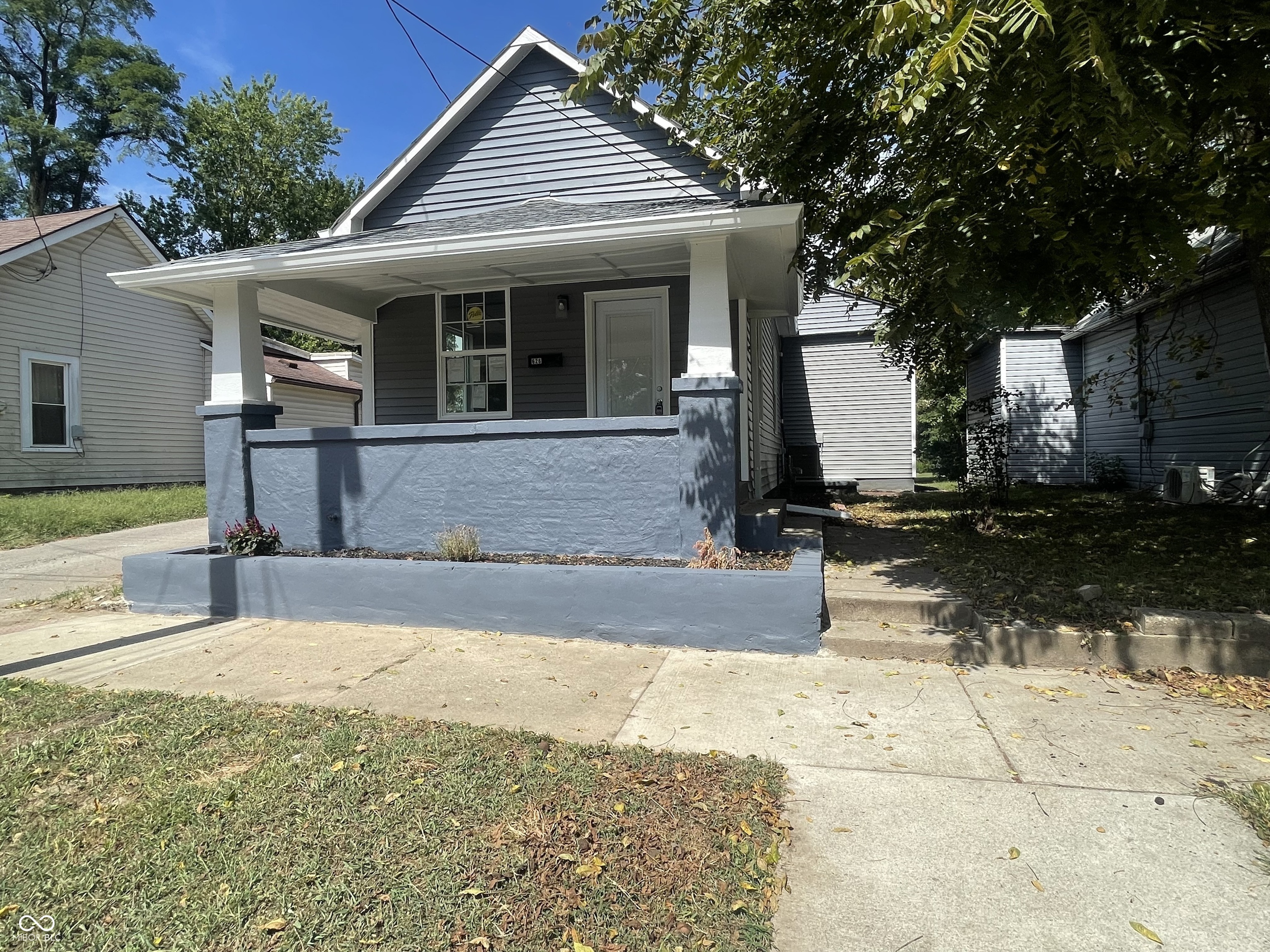 626 W Franklin Street — photo