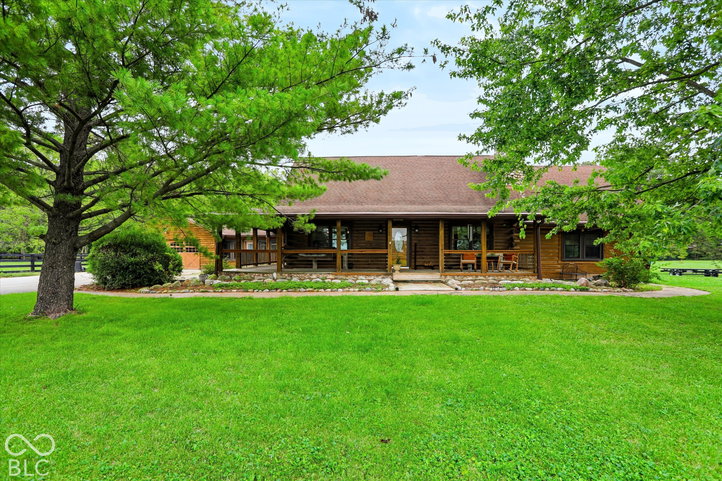 9745 Cumberland Road — photo