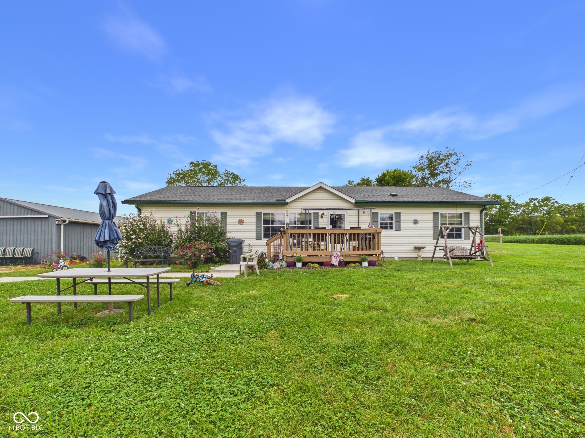5741 N 350 E — photo