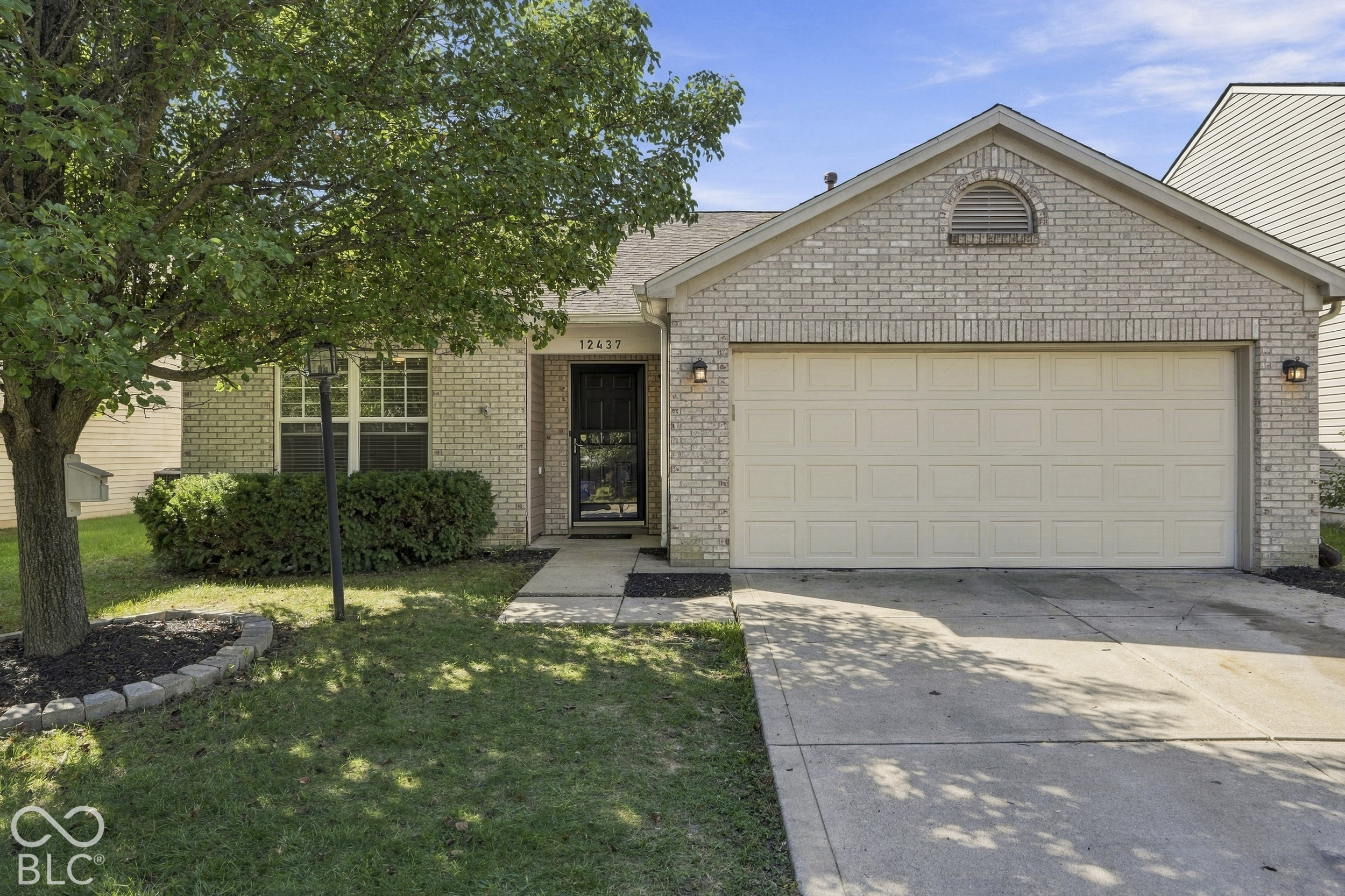 12437 Deerview Drive — photo