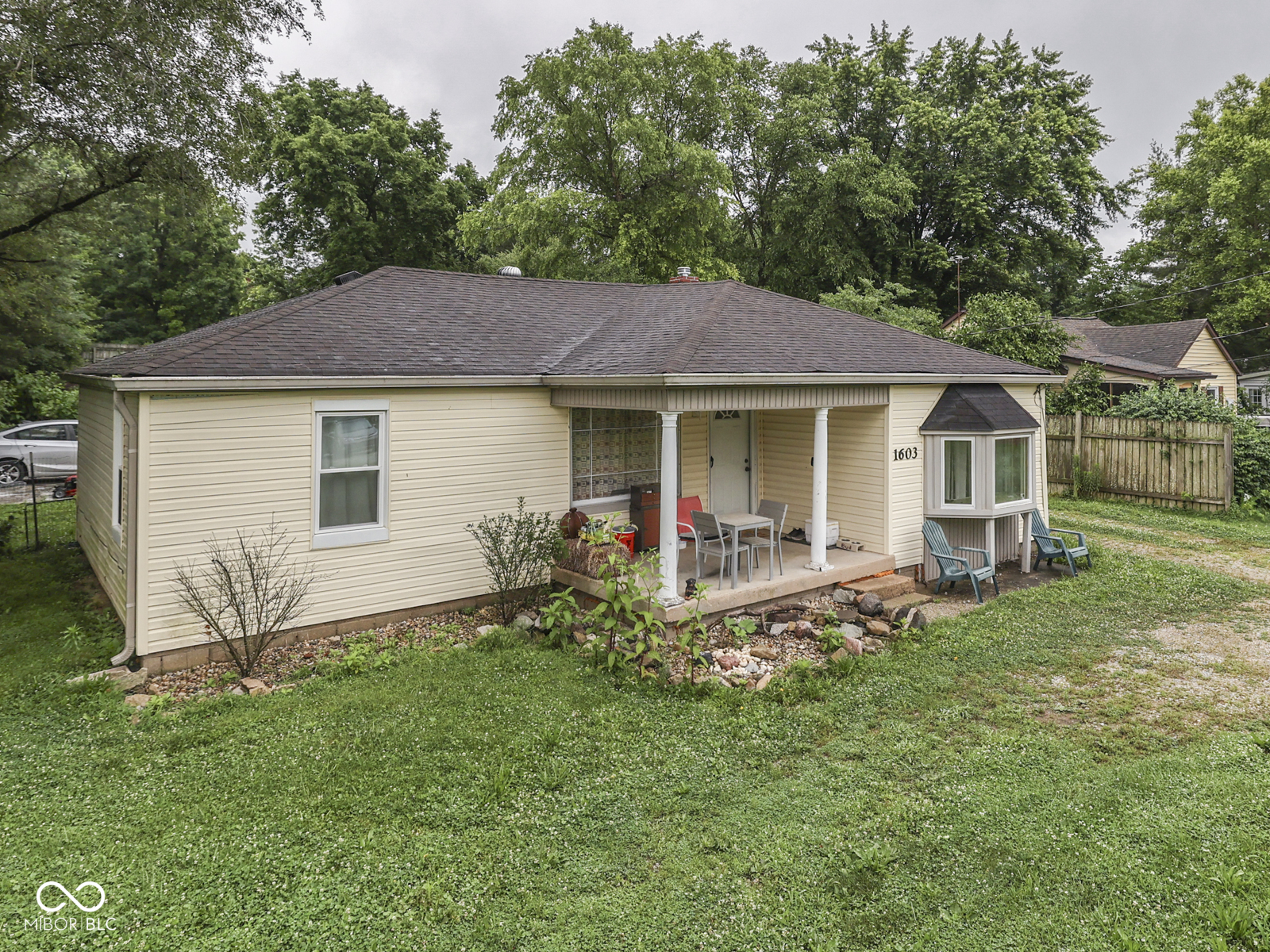 1603 S Morgantown Road — photo