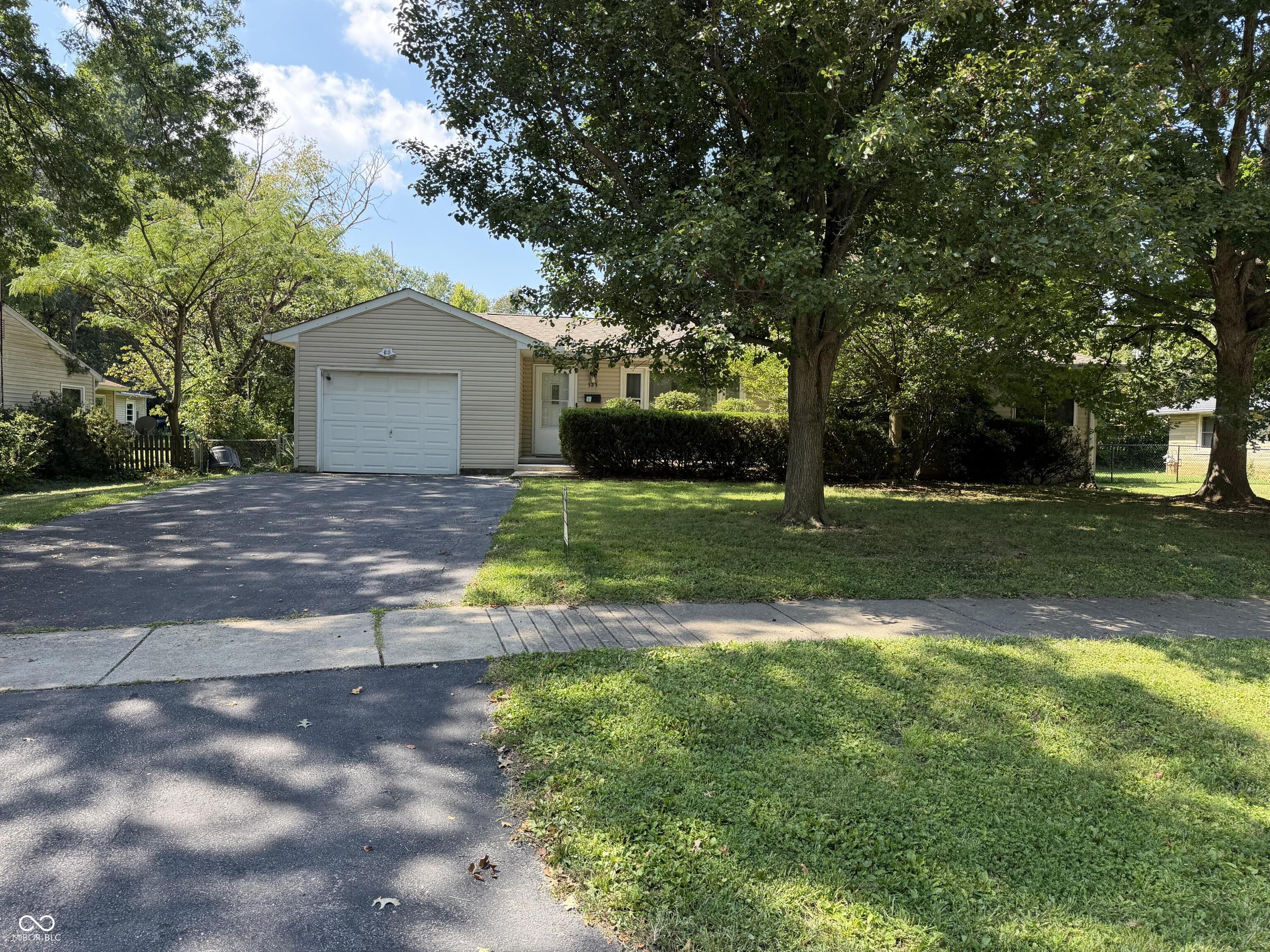 323 N Hillsdale Drive — photo