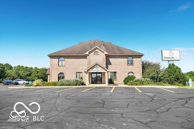5151 E US Highway 36 — photo