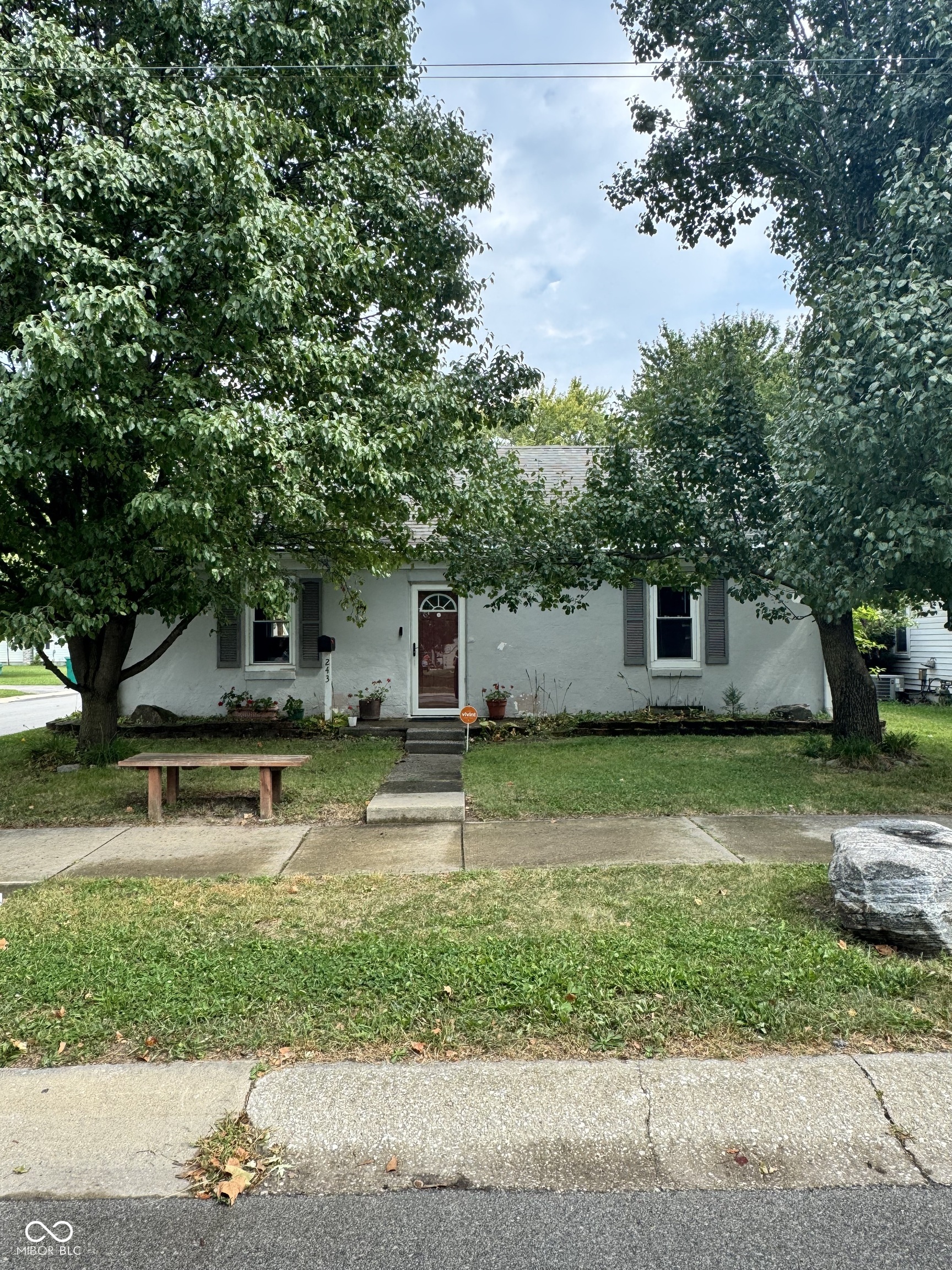 243 N Jefferson Street — photo