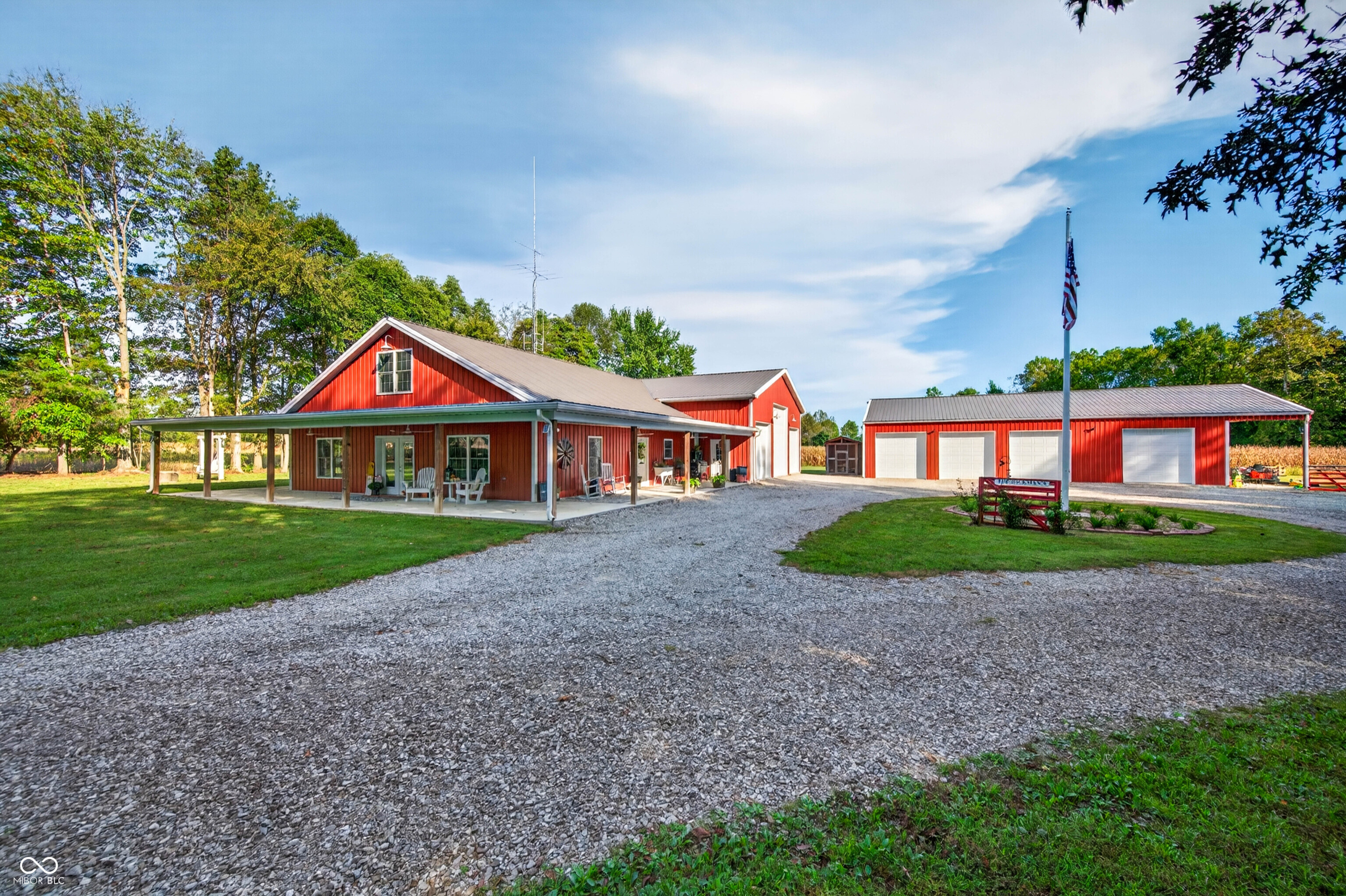 9248 E State Road 256 — photo