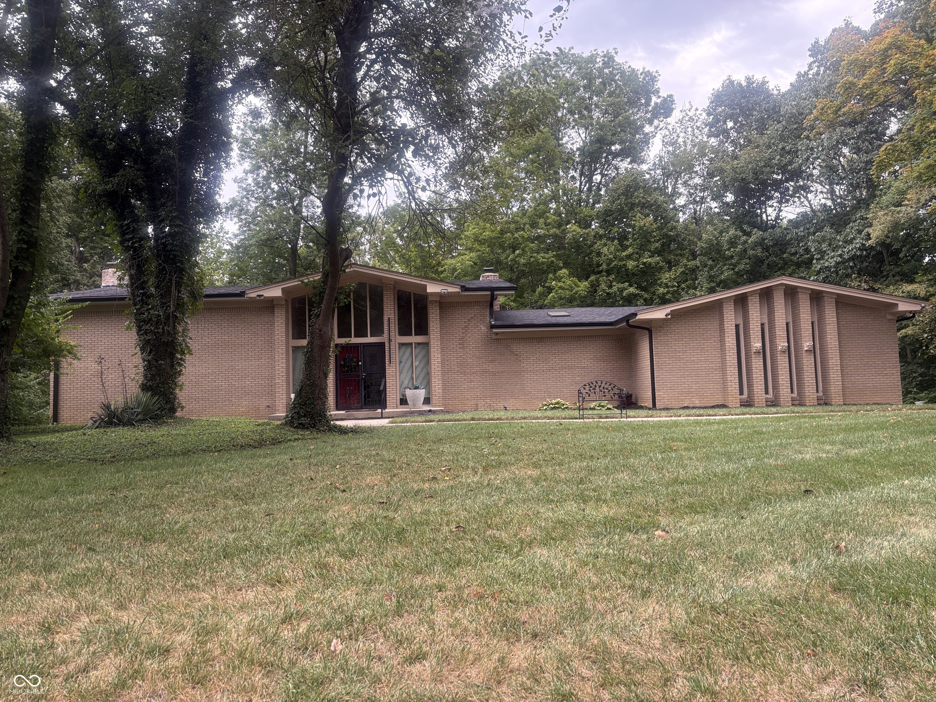 5505 Far Hill Road — photo