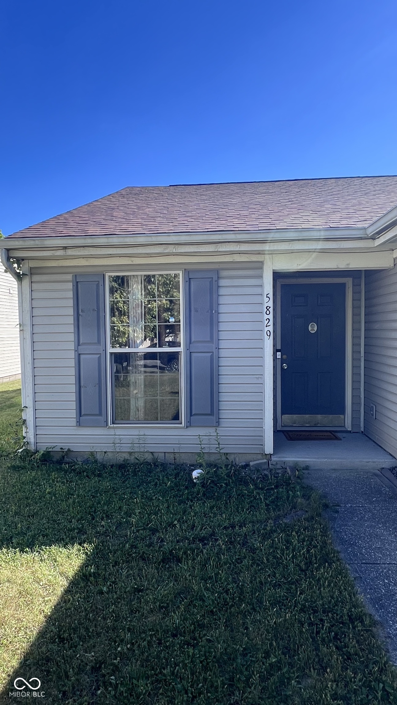 5829 Brookville Lake Drive — photo