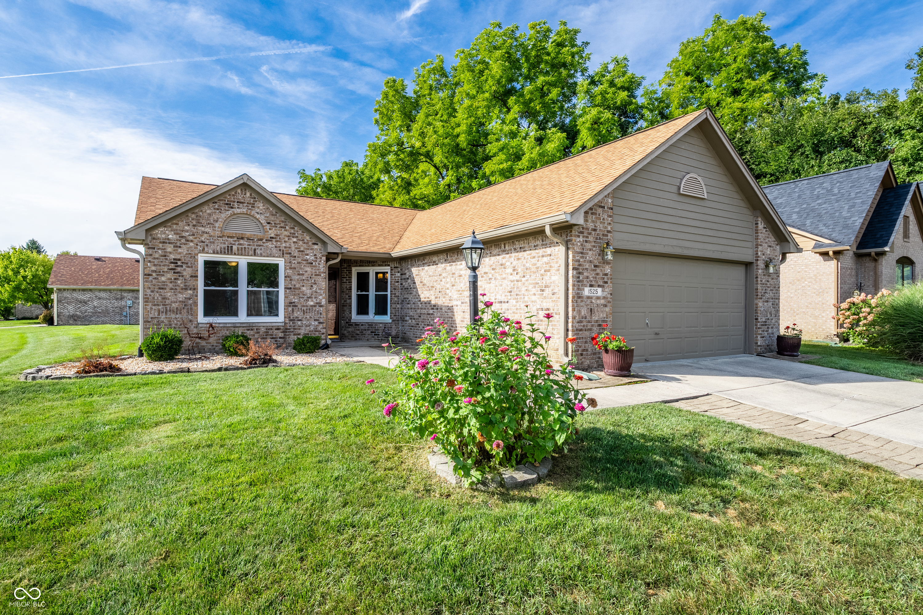 1525 Quail Glen Court — photo