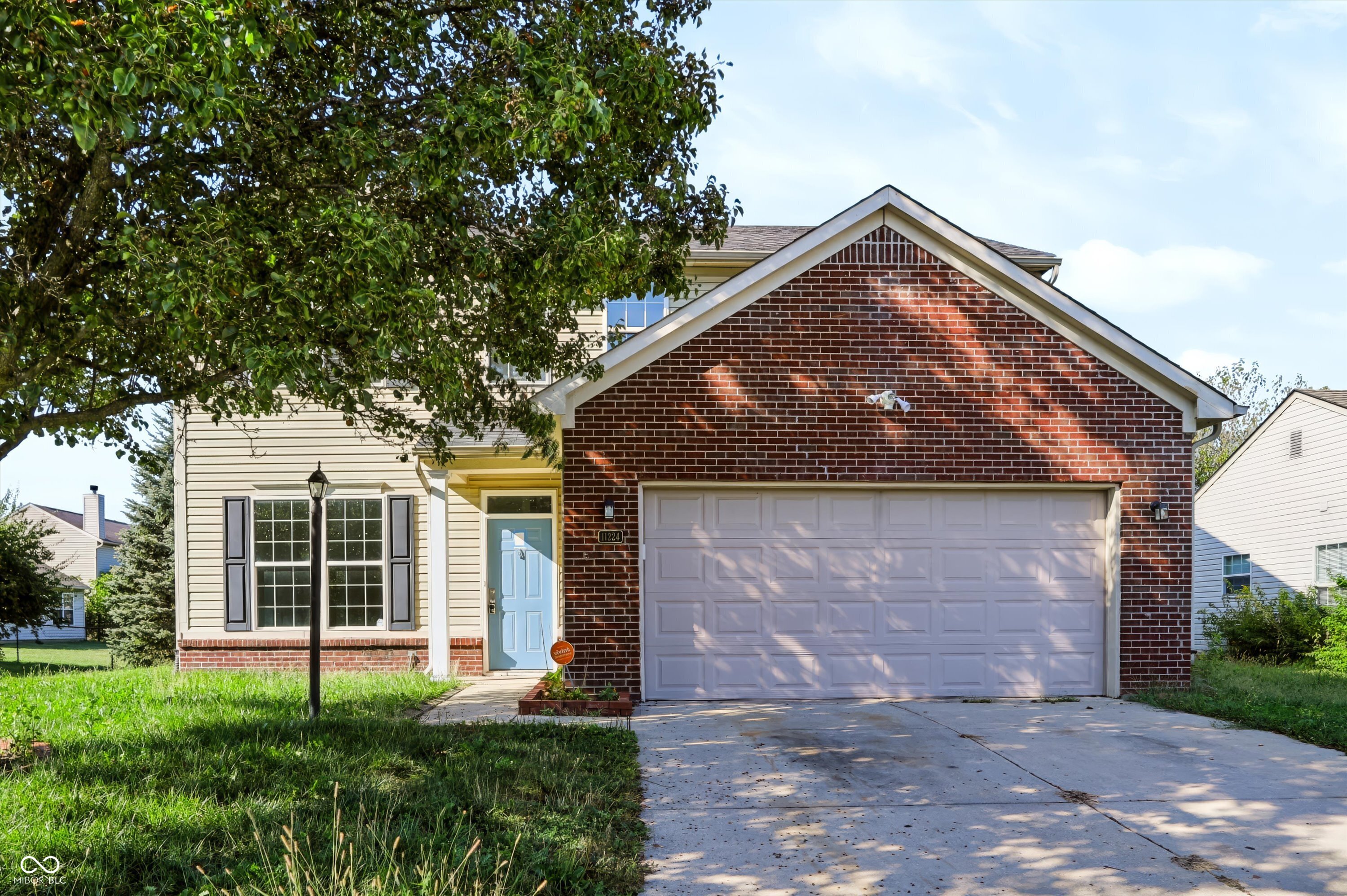 11224 Fall Drive — photo
