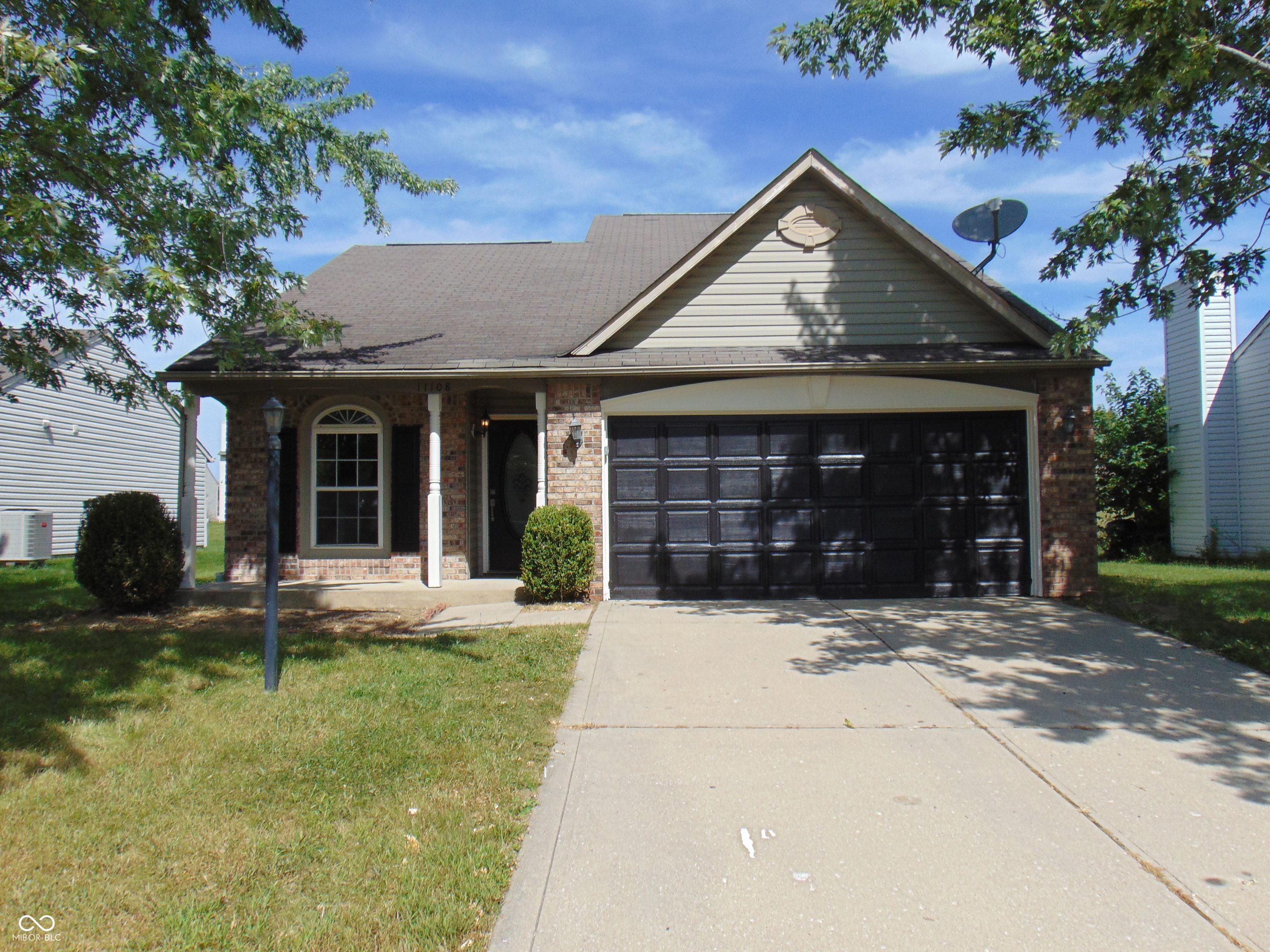 11108 Fall Drive — photo