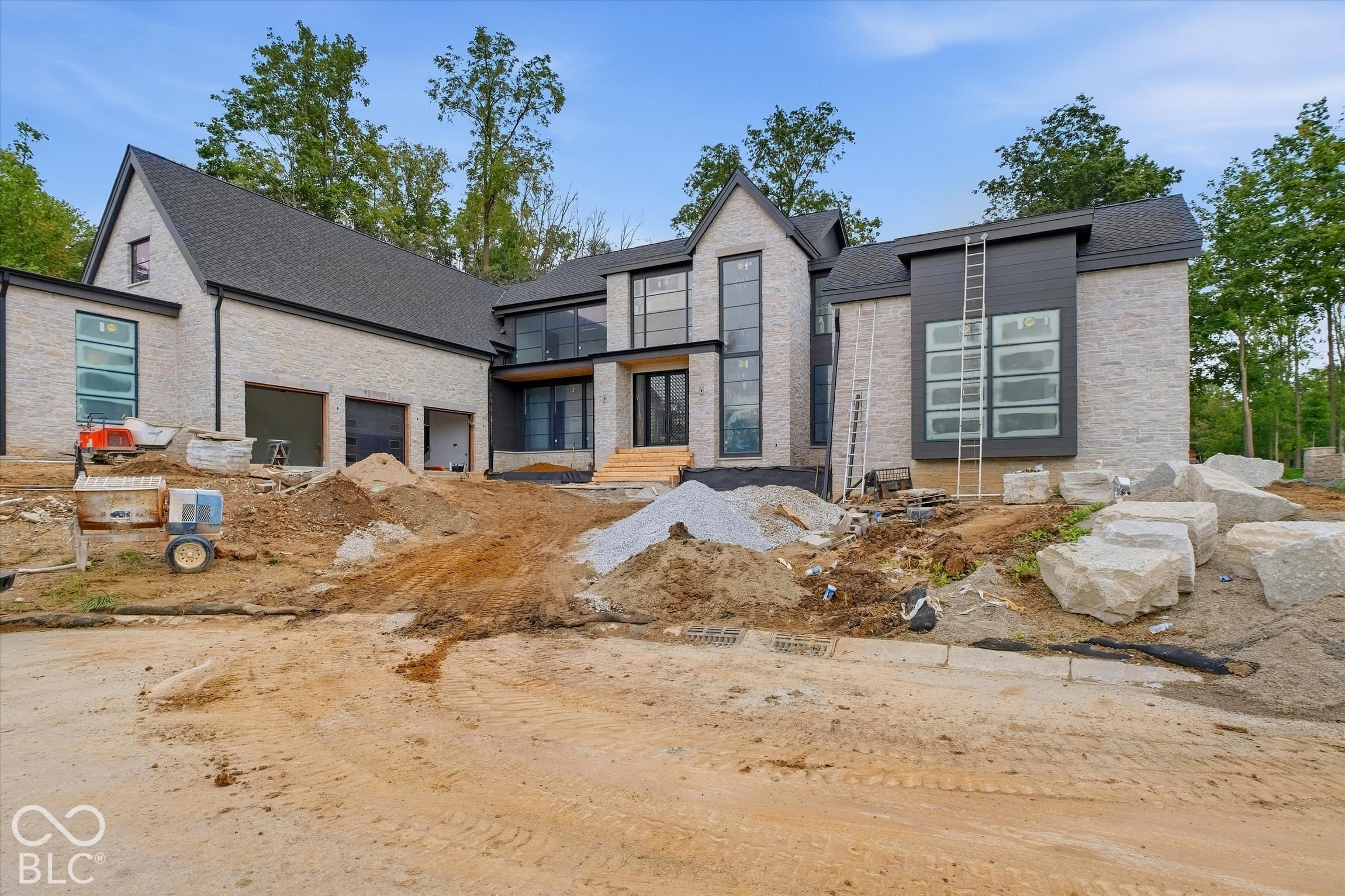 4475 Elmscott Ridge — photo