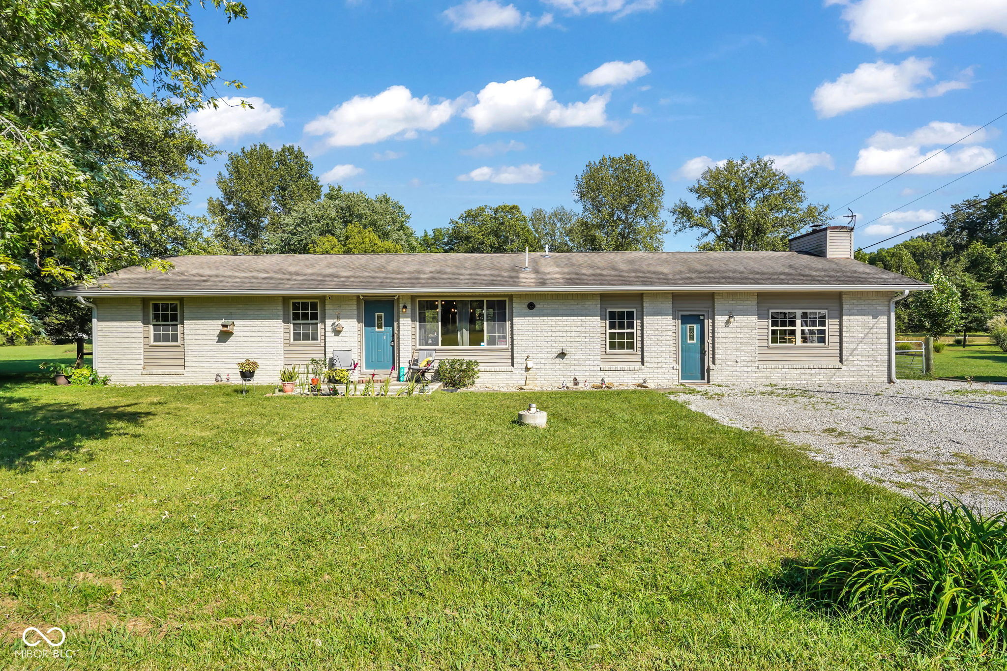 3235 N Maple Turn Lane — photo