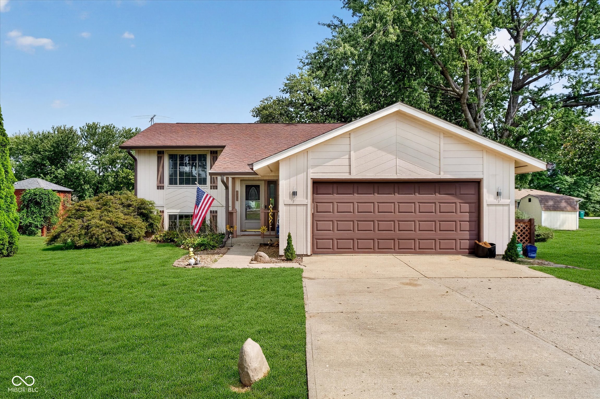 11541 N Bethesda Road — photo