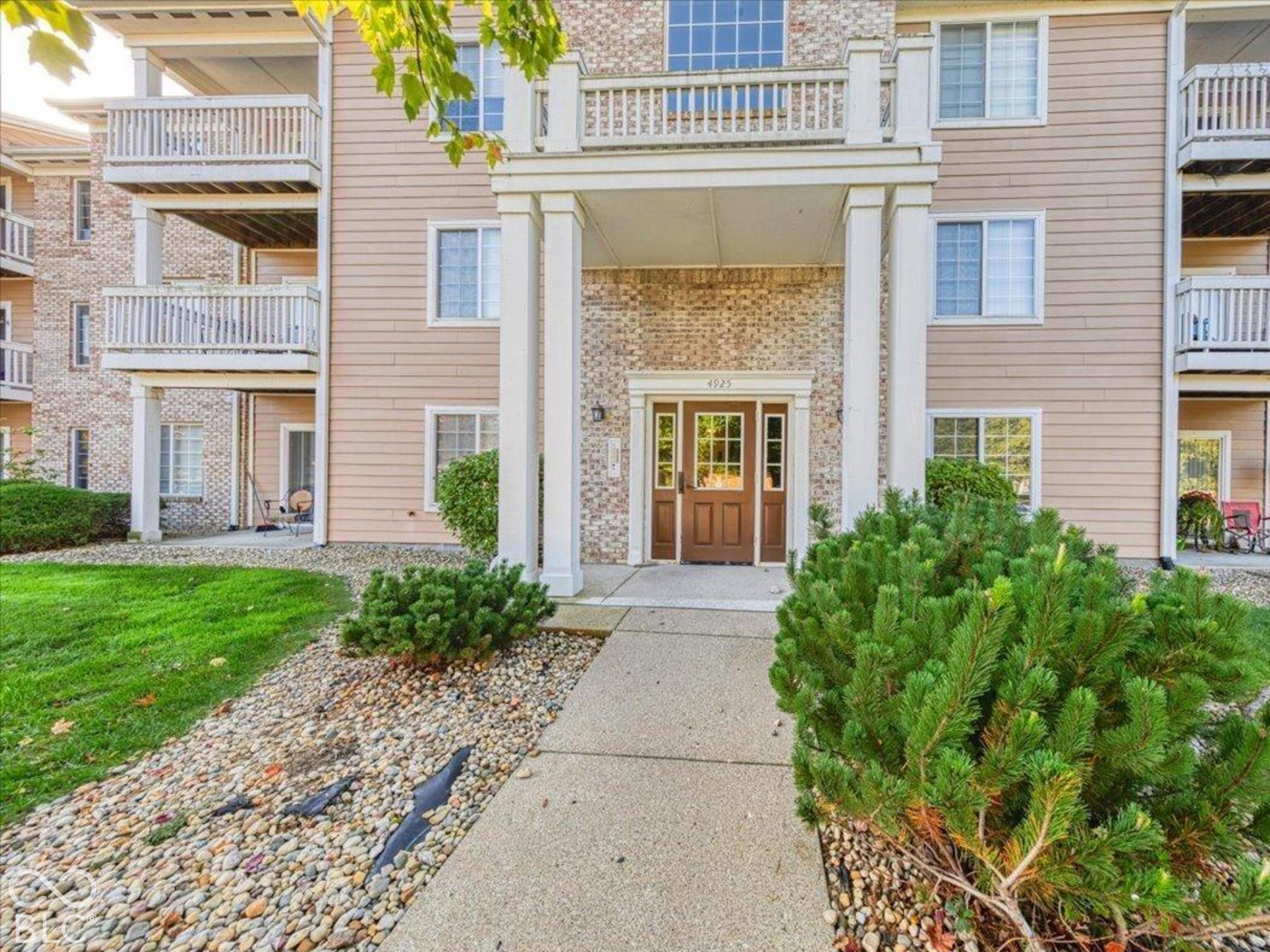 4925 Opal Ridge Lane Unit 104 — photo