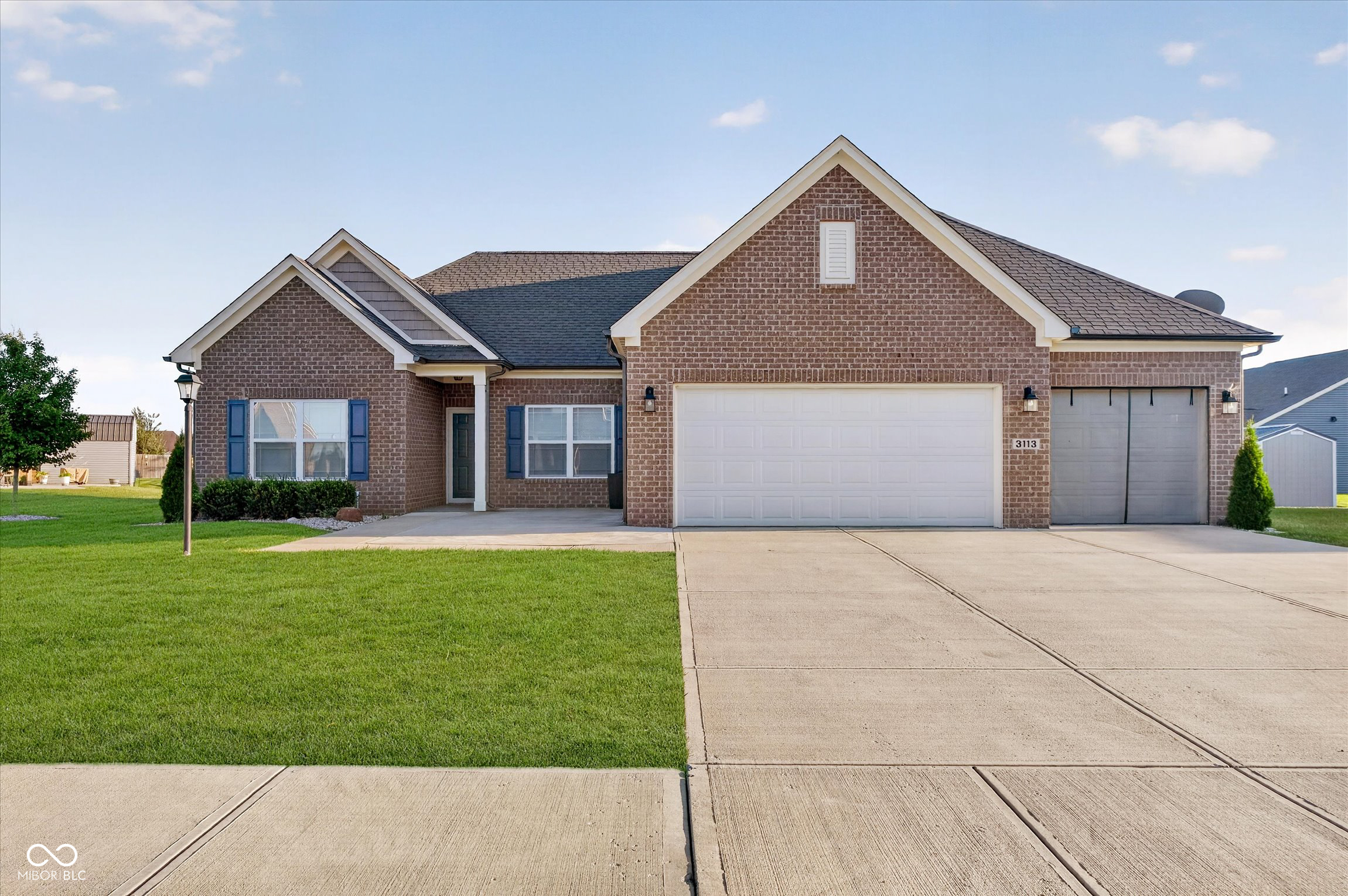 3113 Derby Way — photo
