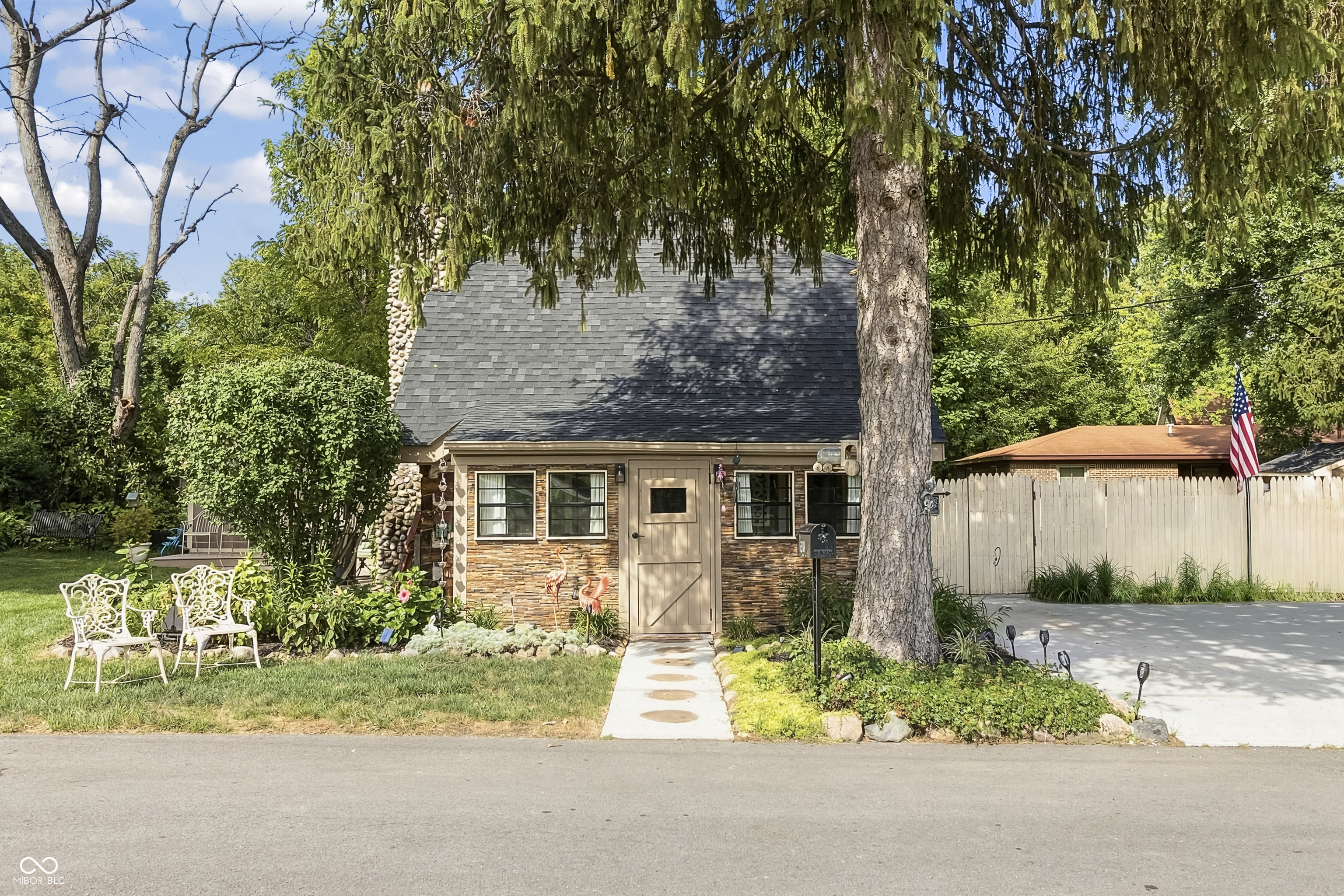 6518 Paradise Court — photo