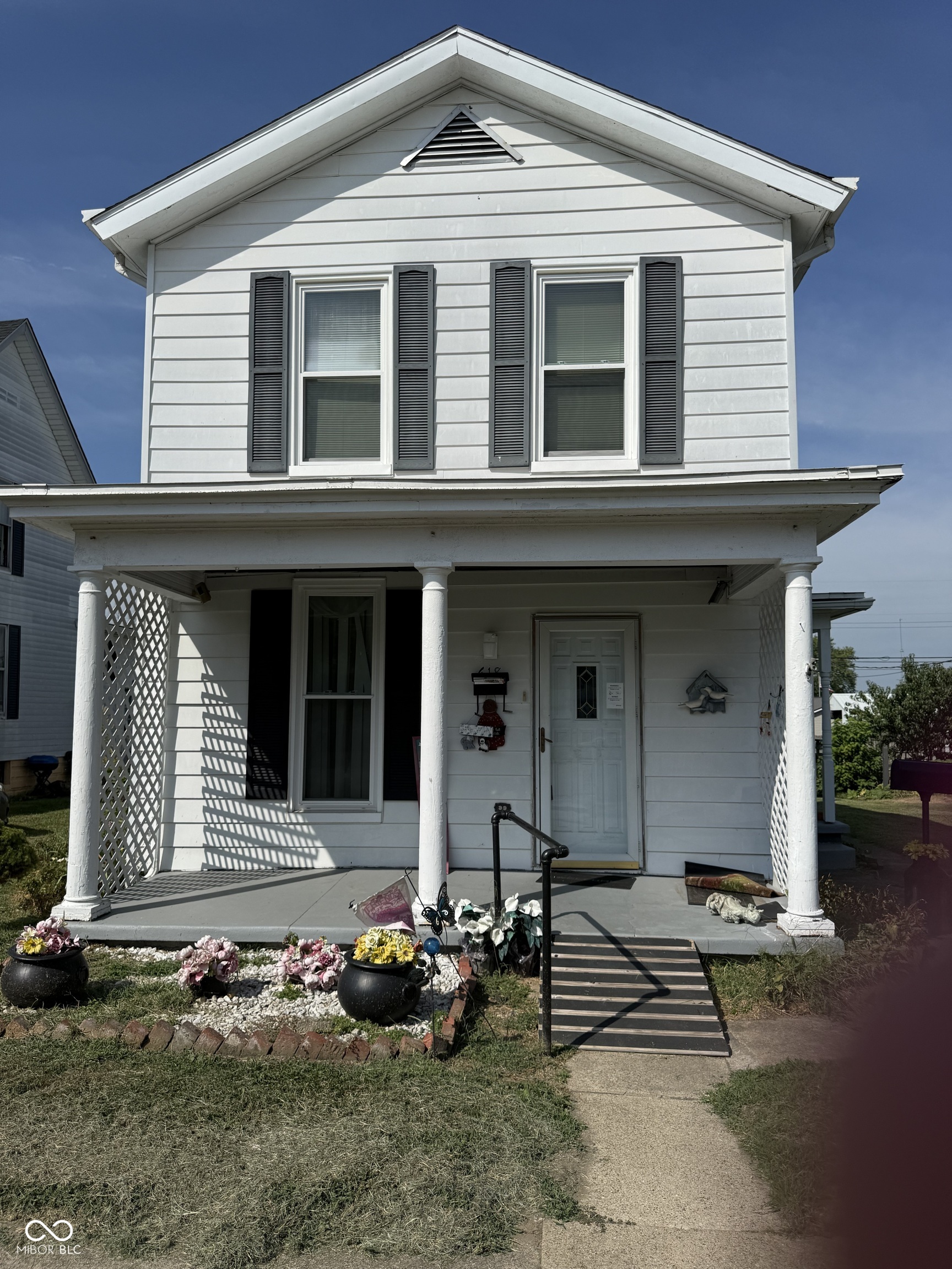 618 S Poplar Street — photo