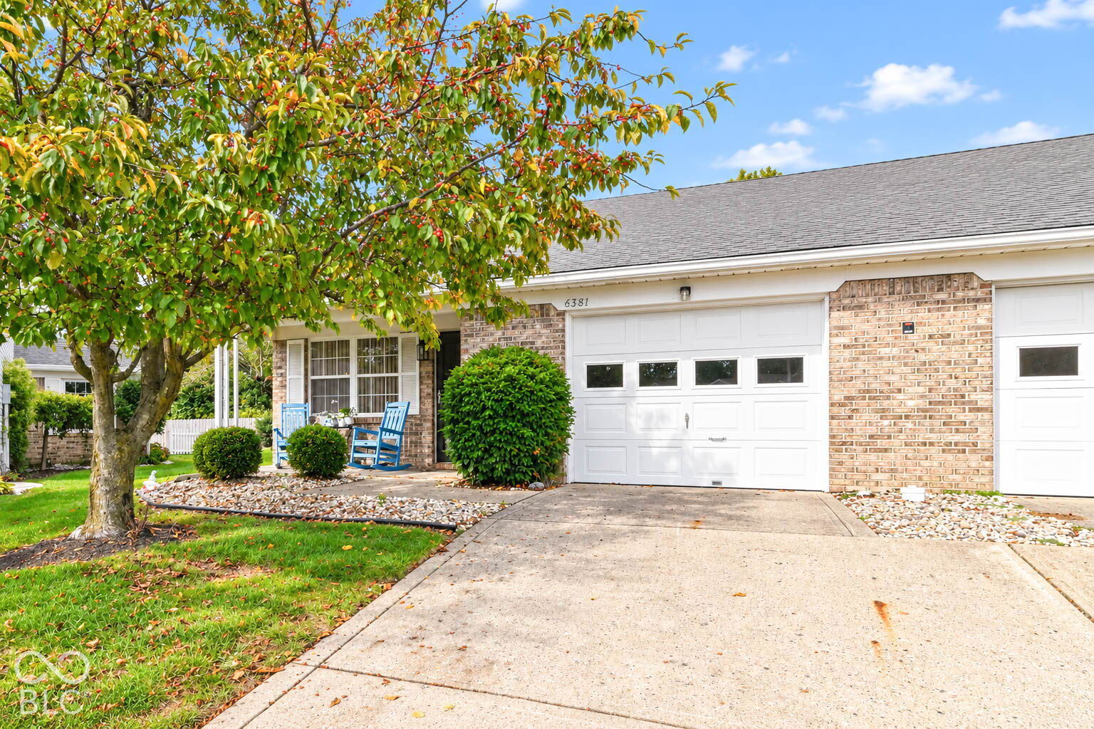 6381 Village Oak Court — photo