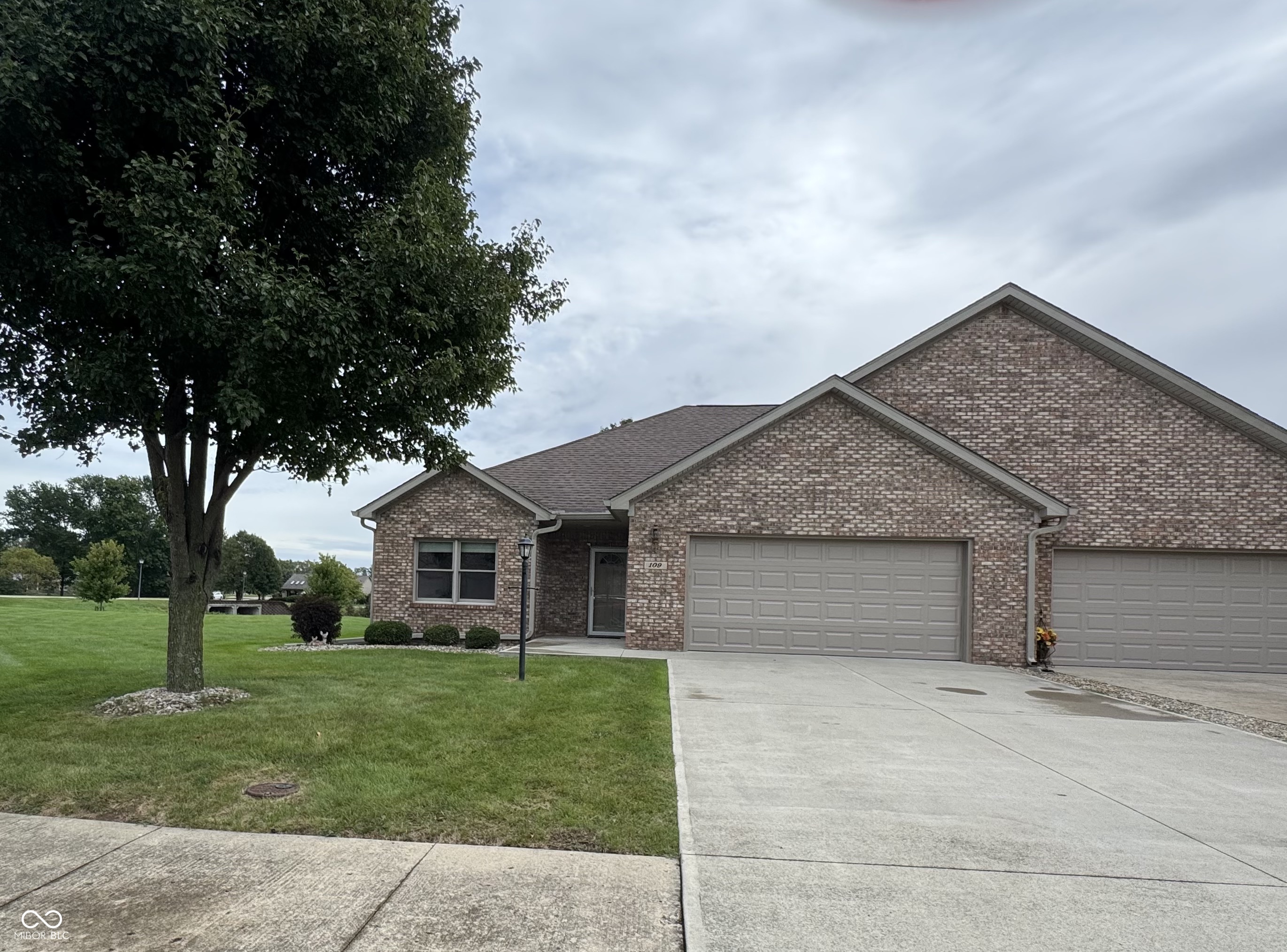109 Cardinal Lane — photo