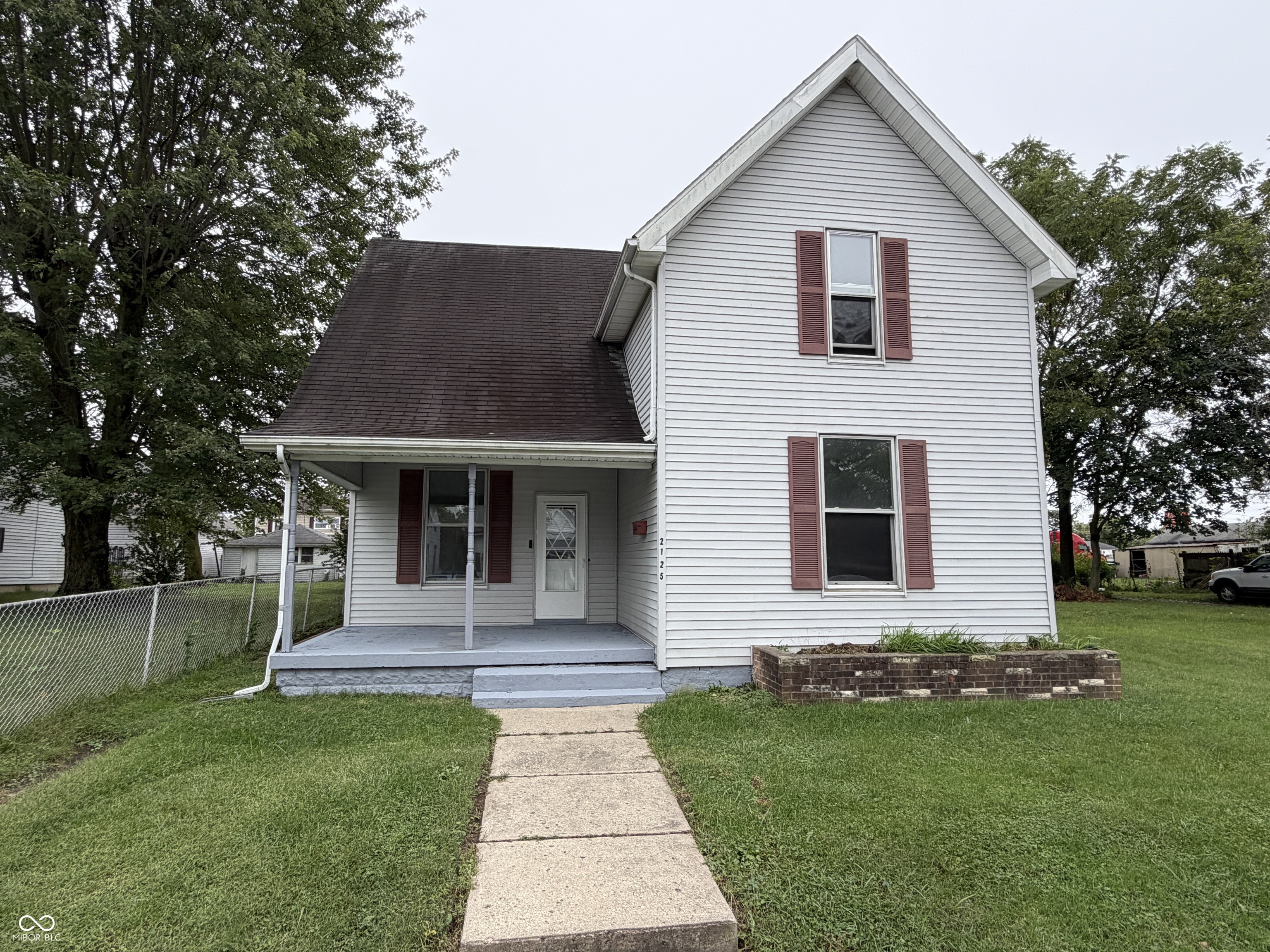 2125 Vine Street — photo