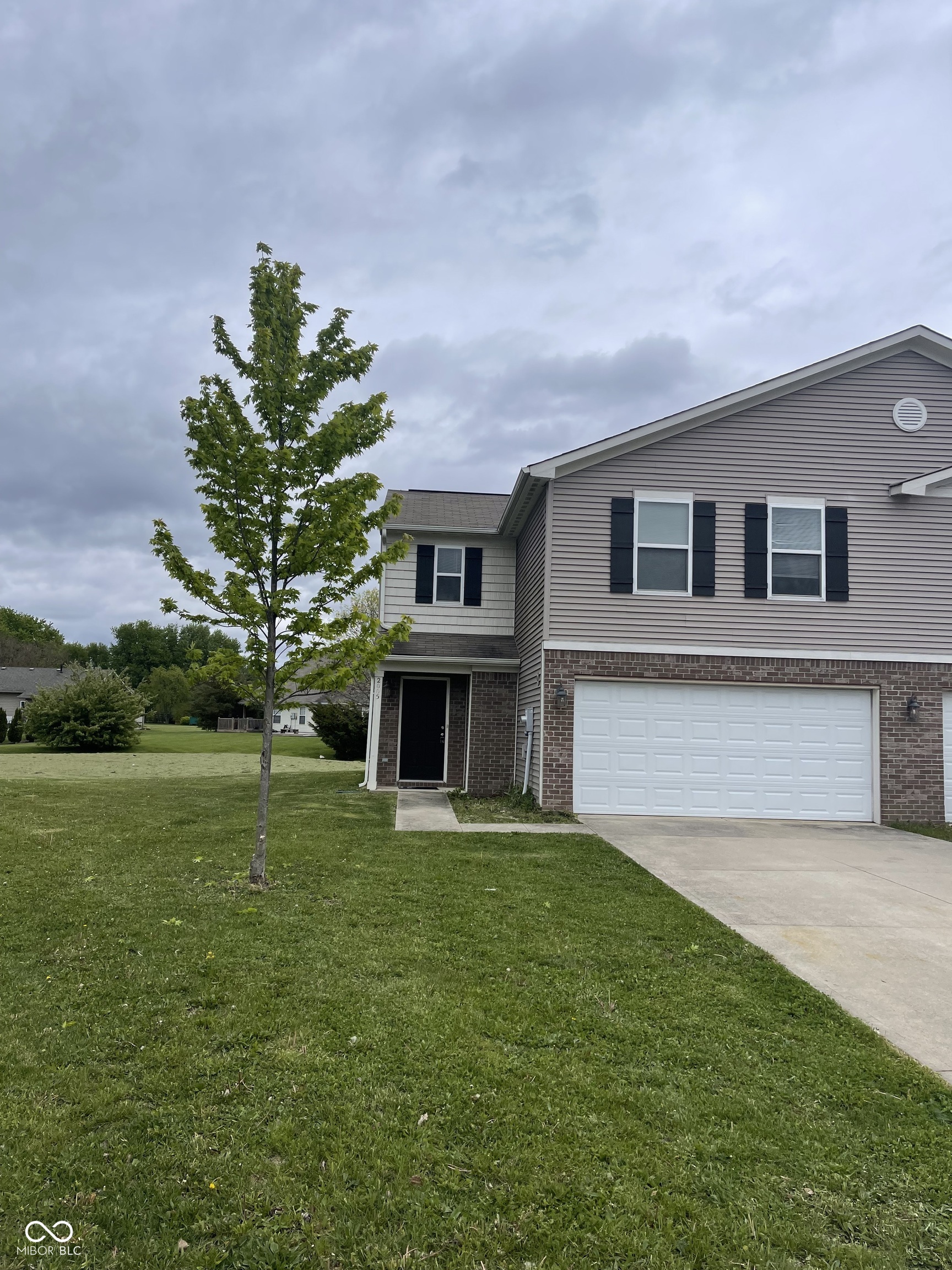 2005 Falcon Court — photo