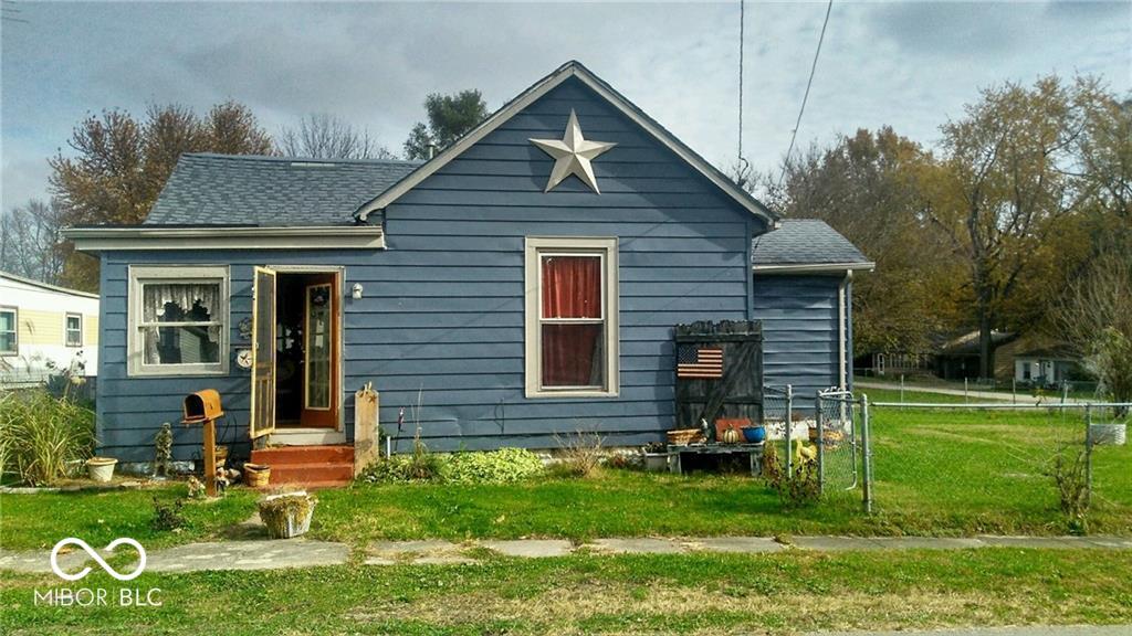 265 S Miller Avenue — photo