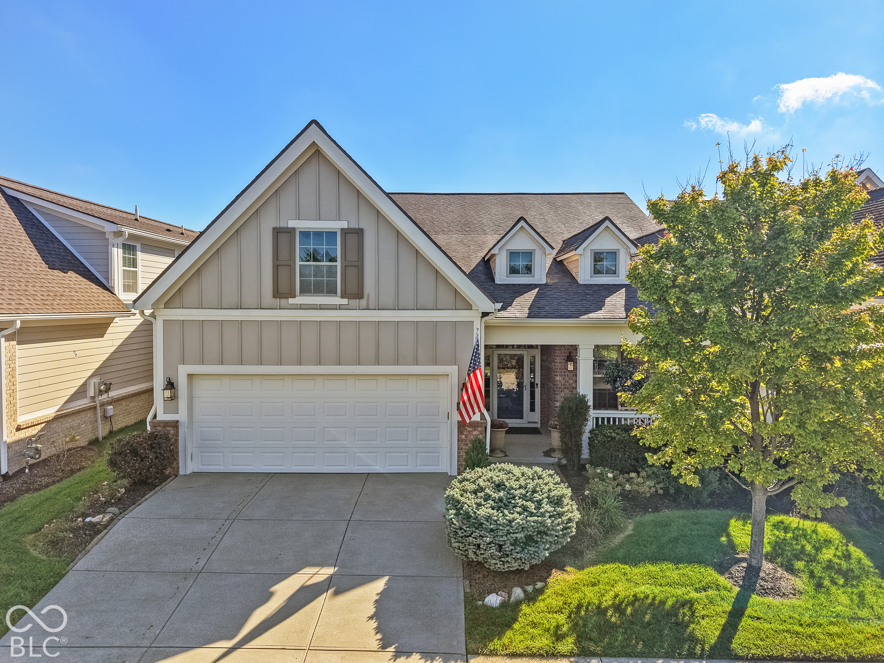 15233 Kampen Circle — photo