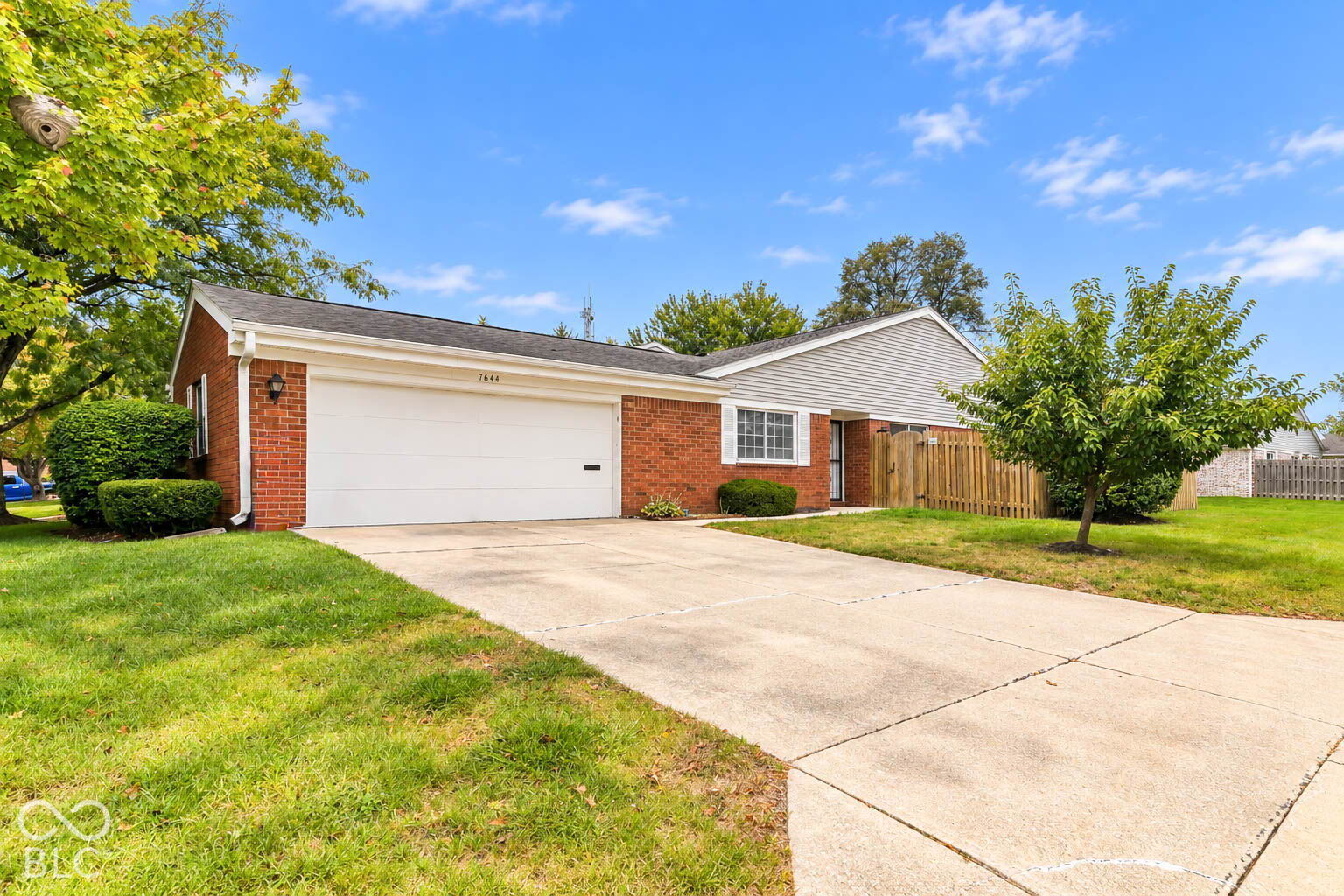 7644 Vintage Circle — photo