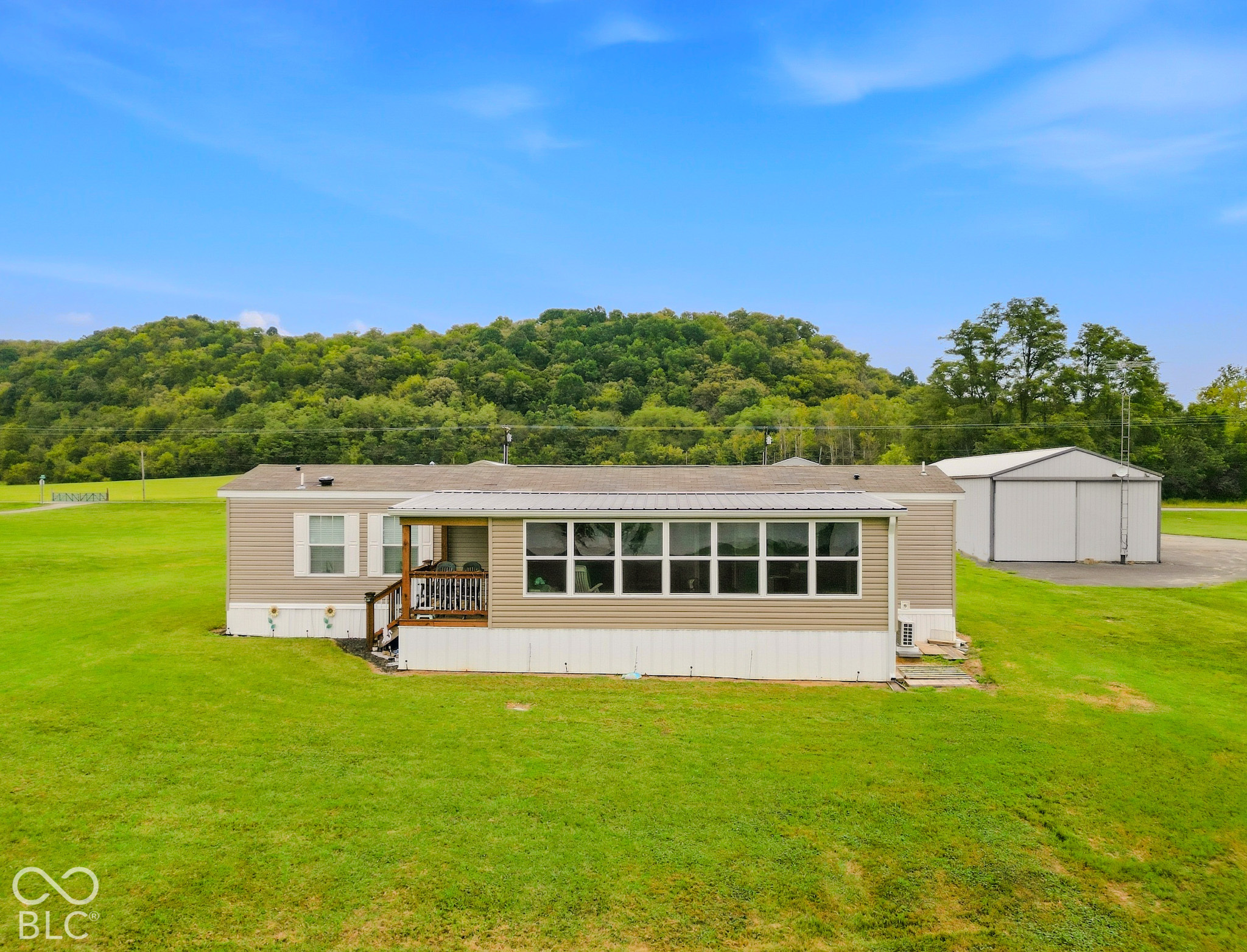 1072 E State Road 56 — photo